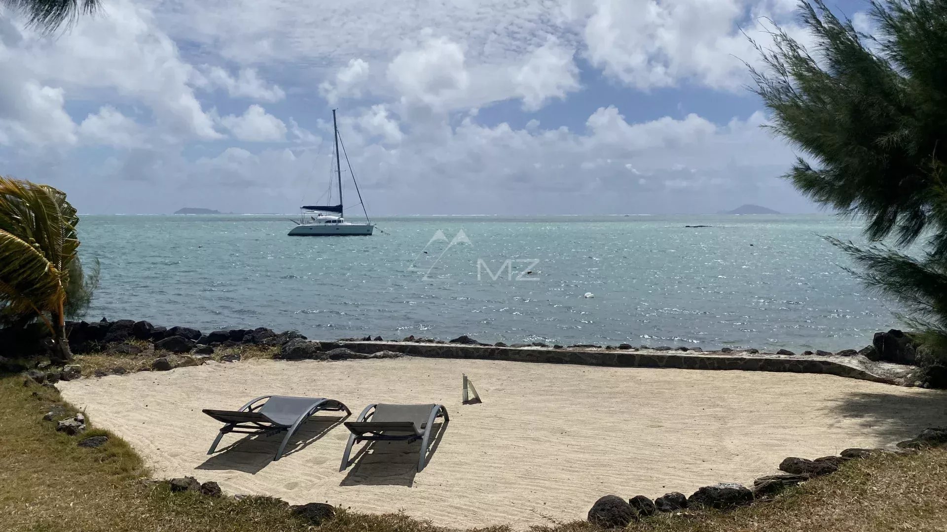 RARE ! Villa et cottage pieds dans l'eau - Calodyne