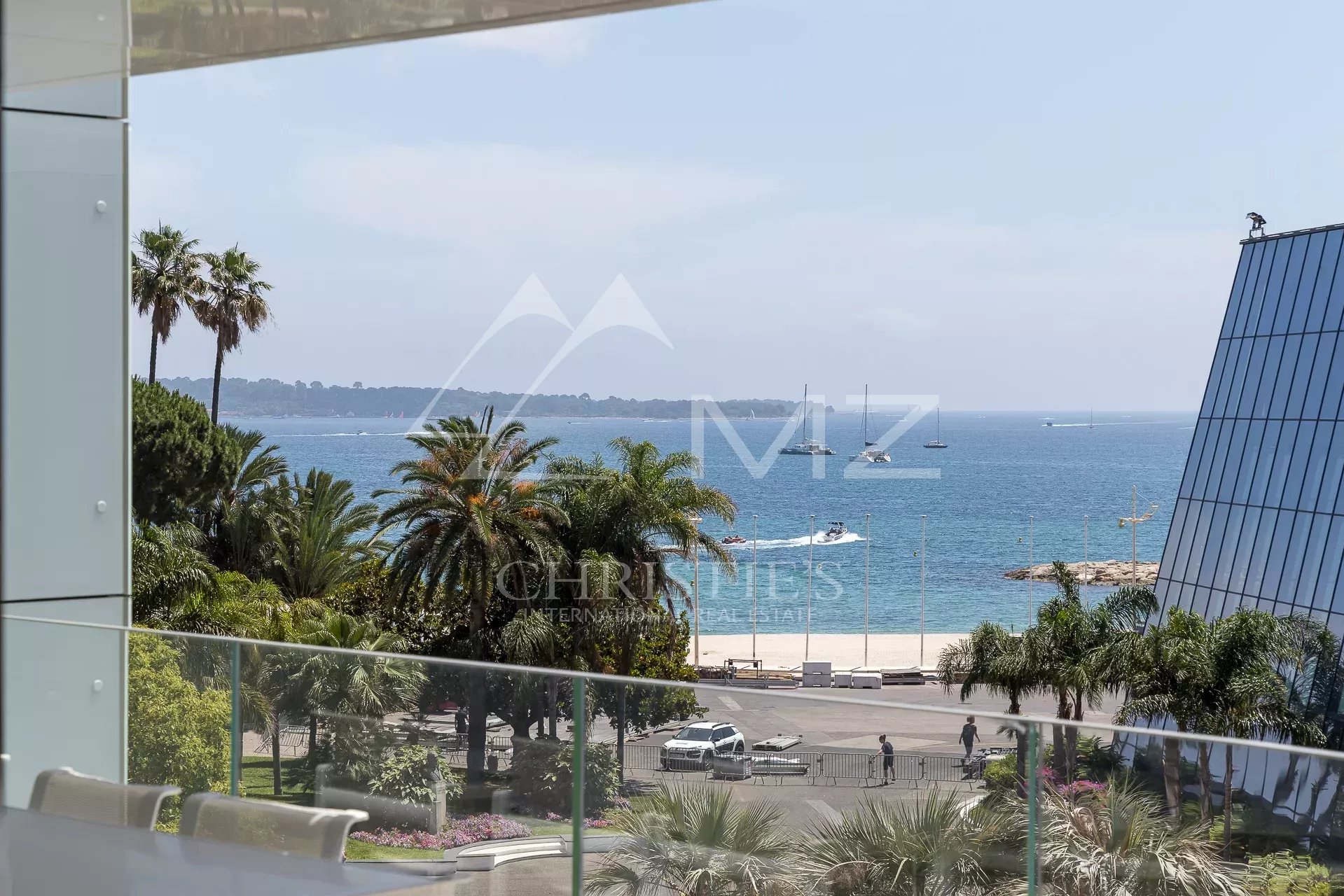 Cannes - Croisette - Exceptionnel appartement 5 chambres