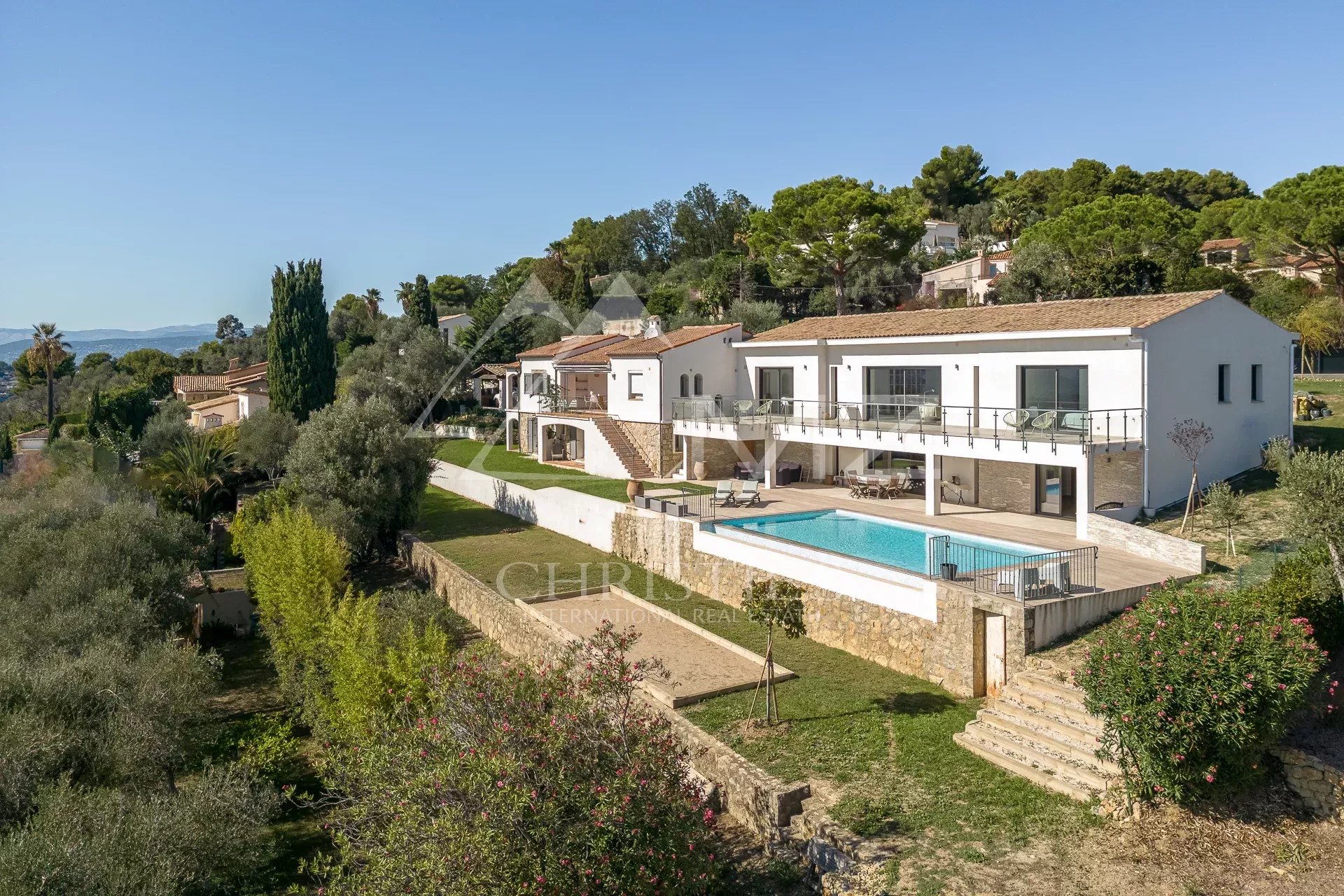 Contemporary villa with panoramic views of the hills and sea