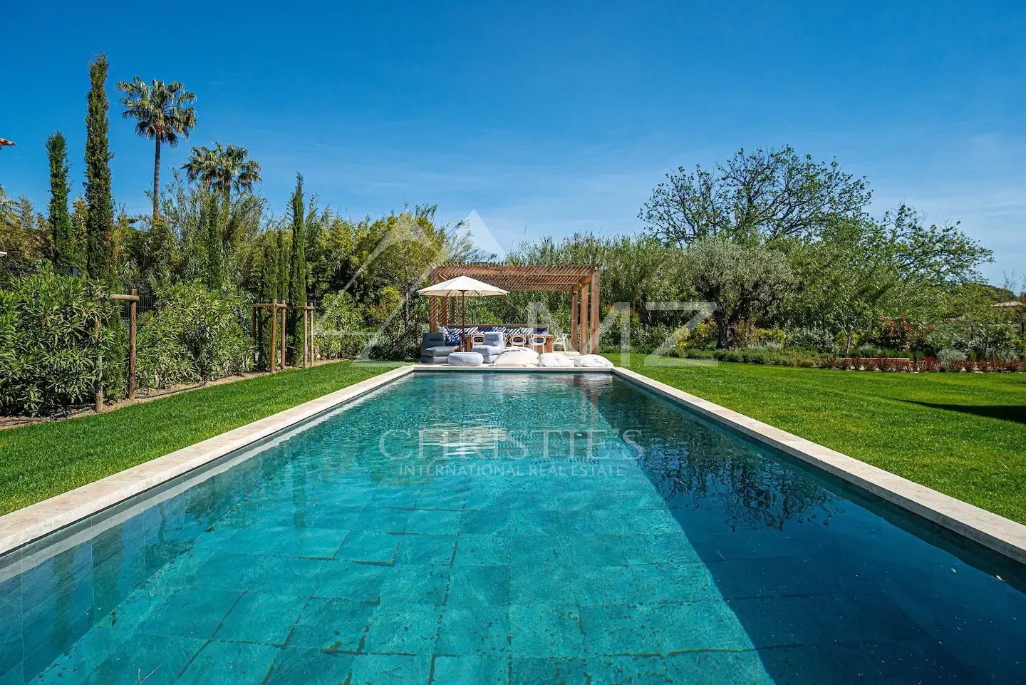 Saint-Tropez - Contemporary villa near the center