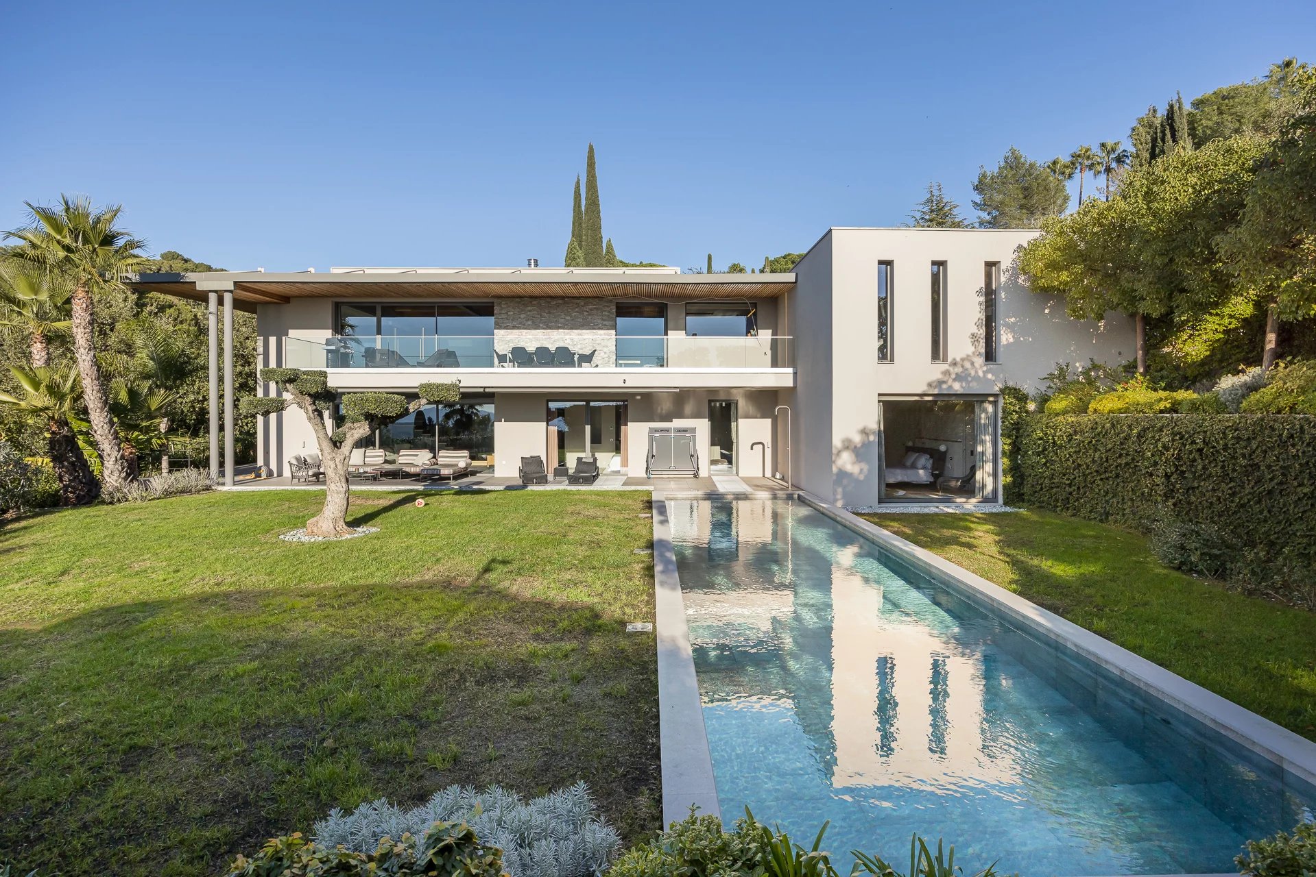 Hauteurs de cannes - Villa contemporaine