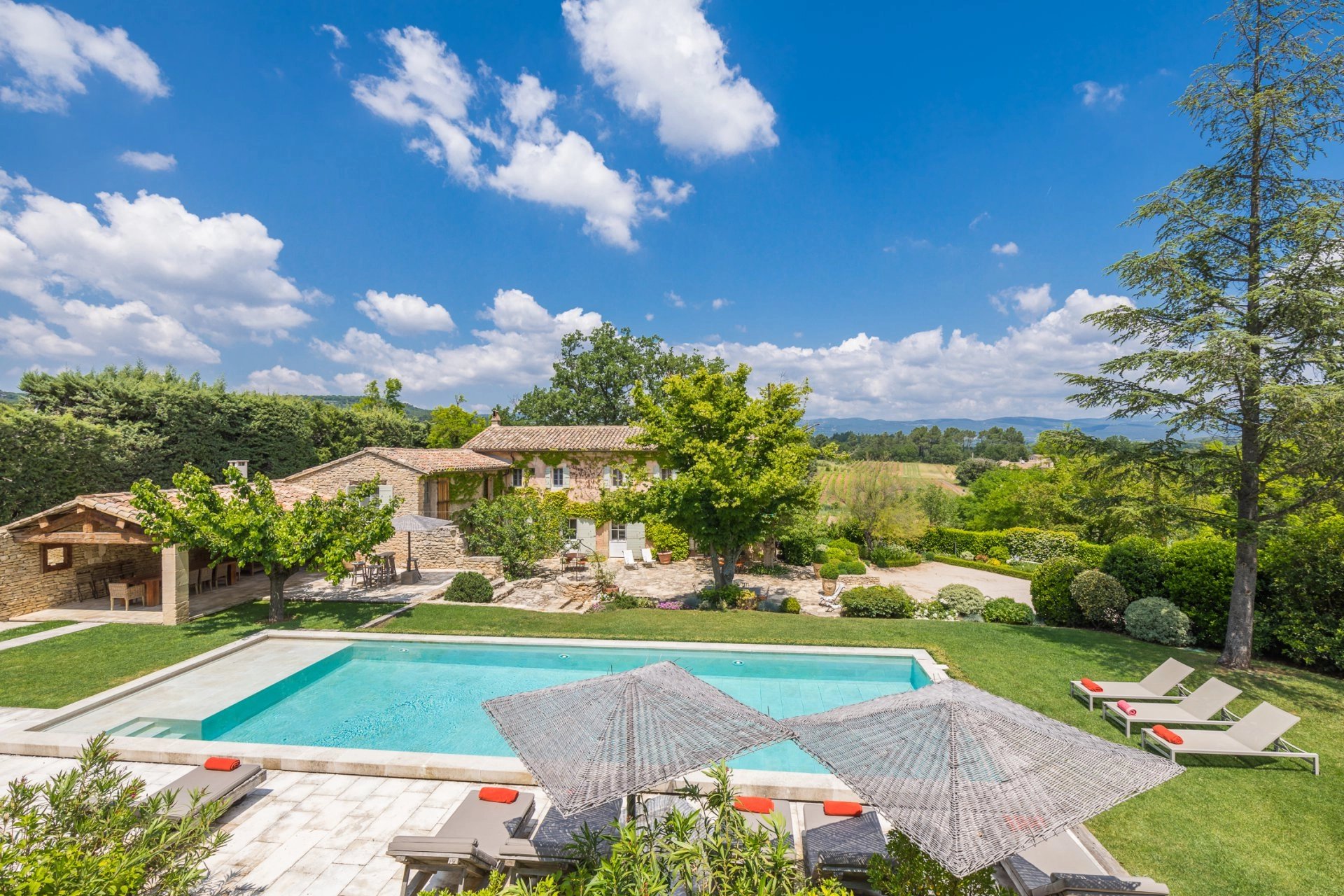 Luberon - Wonderful property