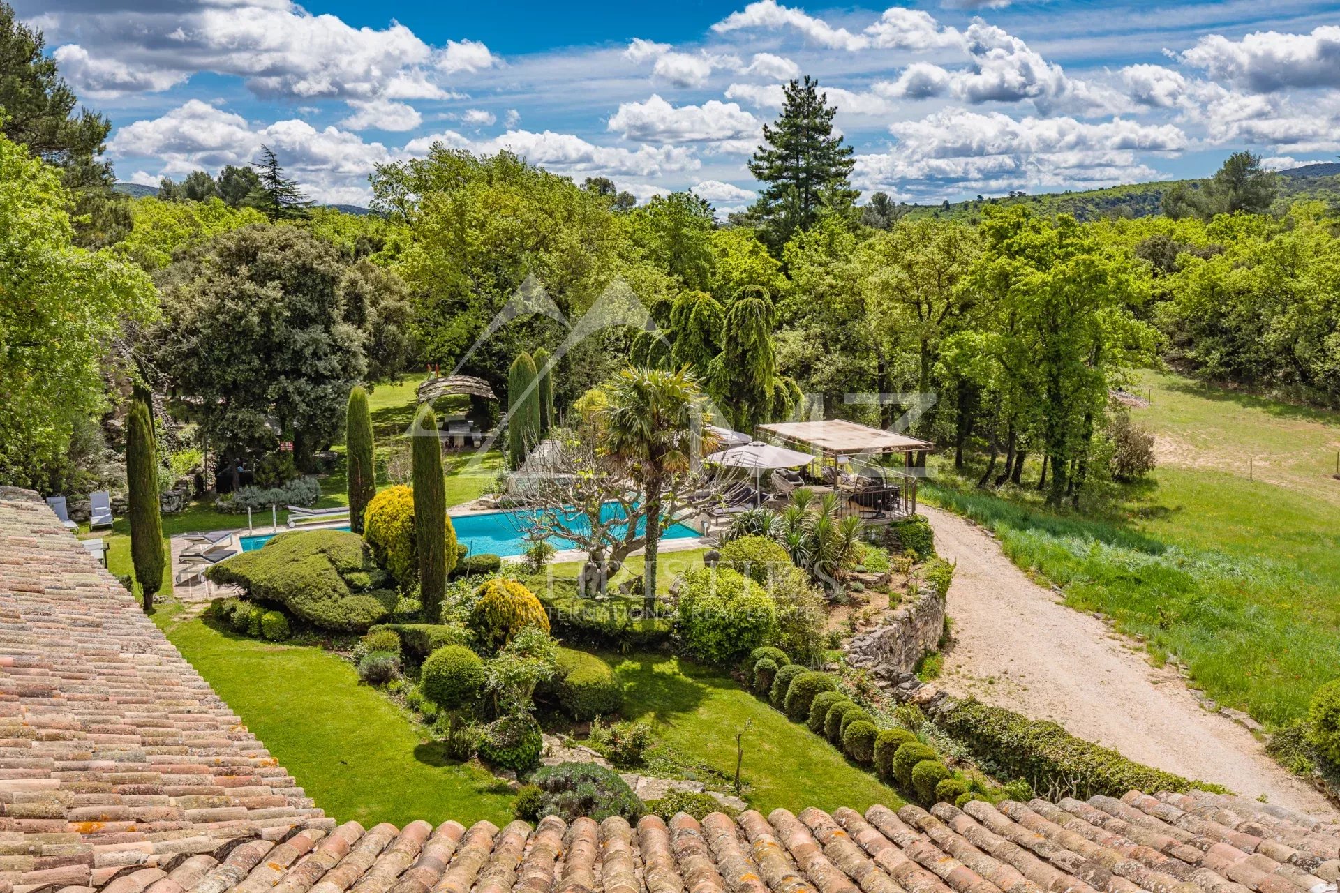 Bonnieux - Superbe mas avec piscine chauffée