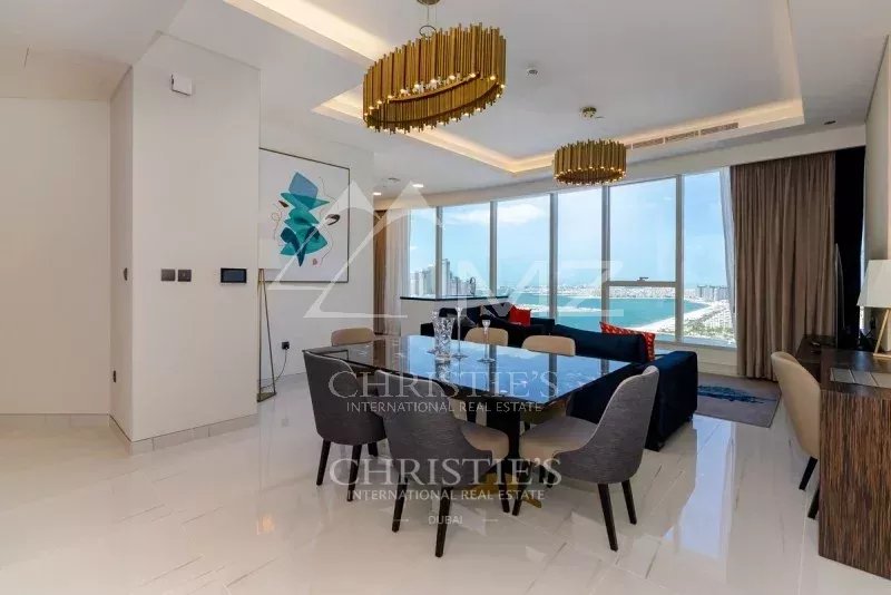 Stunning Views| Fully Furnished | Vacant | Call now