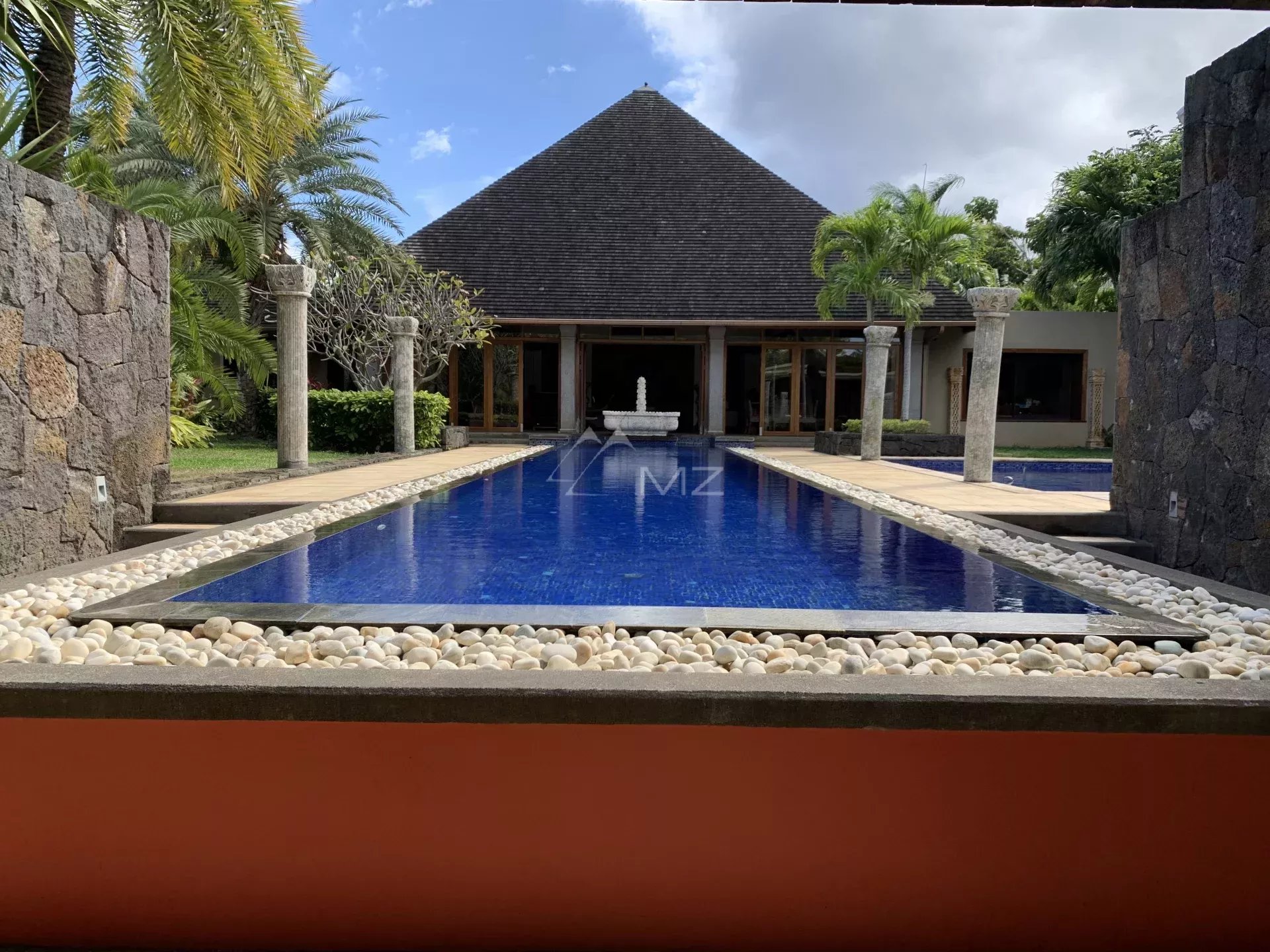 Mauritius - Sumptuous villa at Pointe aux canonniers