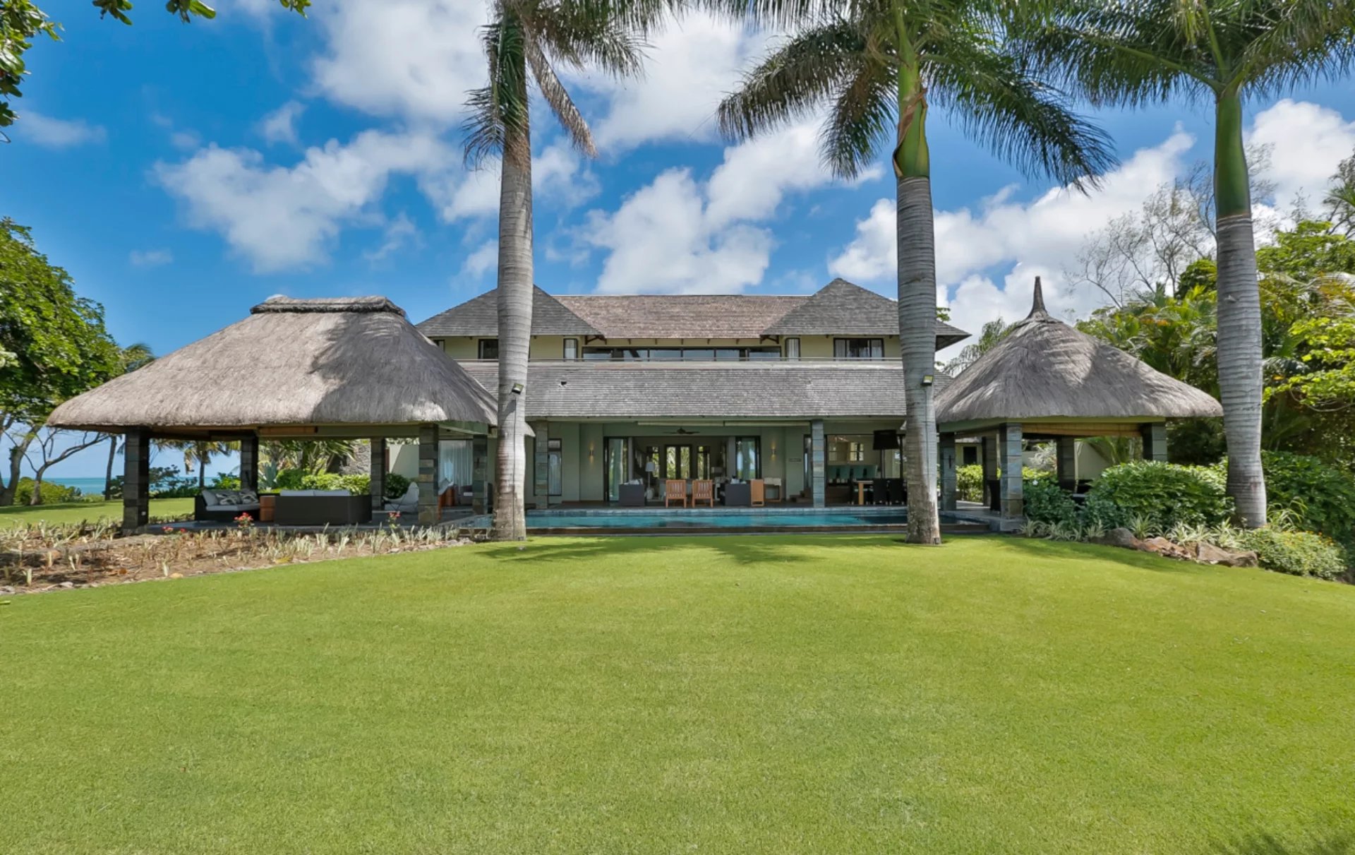 Ile Maurice - Villa 5 chambres pieds dans l'eau