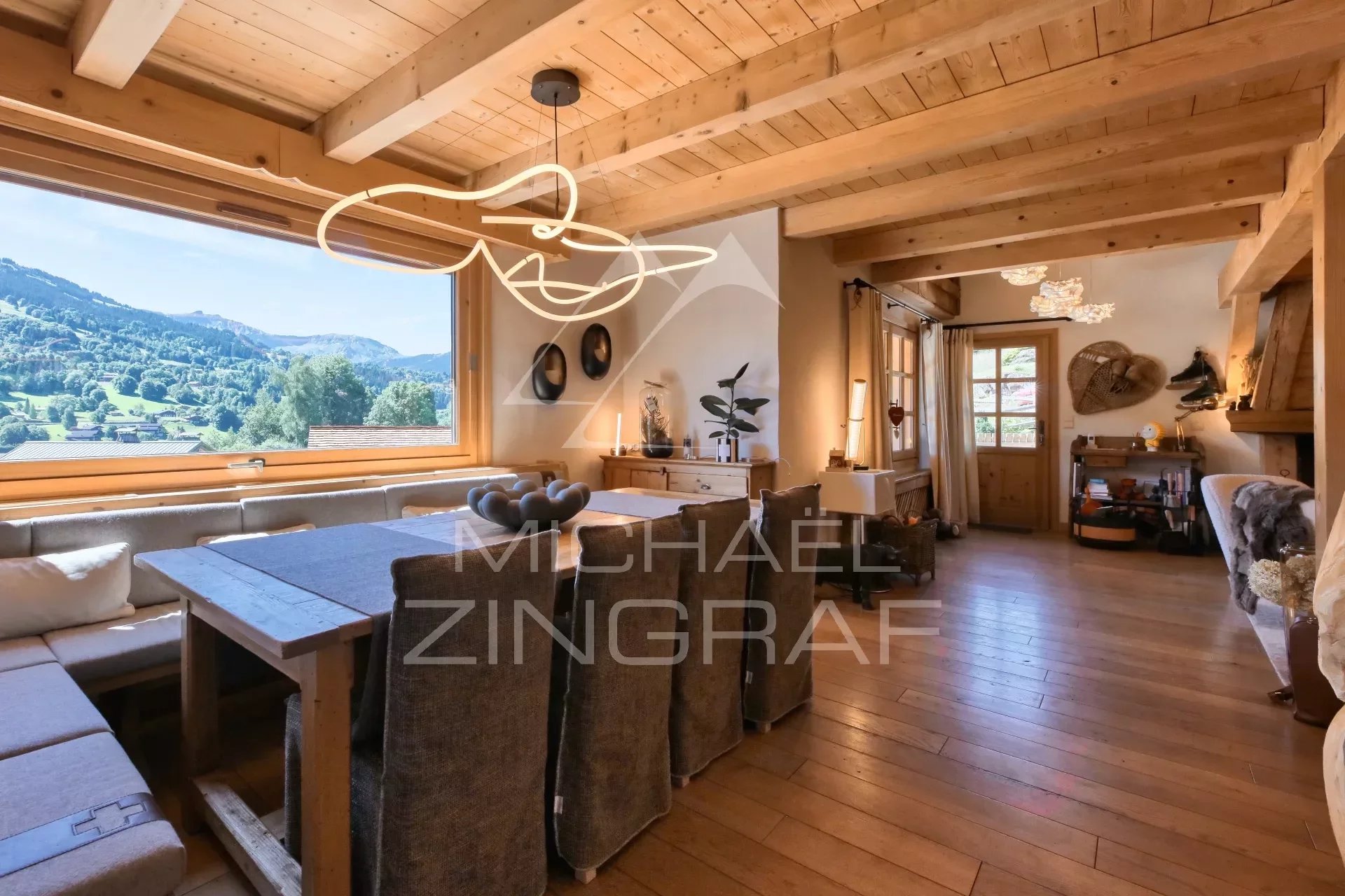 Demi-Quartier - Traditional "coup de coeur" chalet with panoramic Mont Blanc views