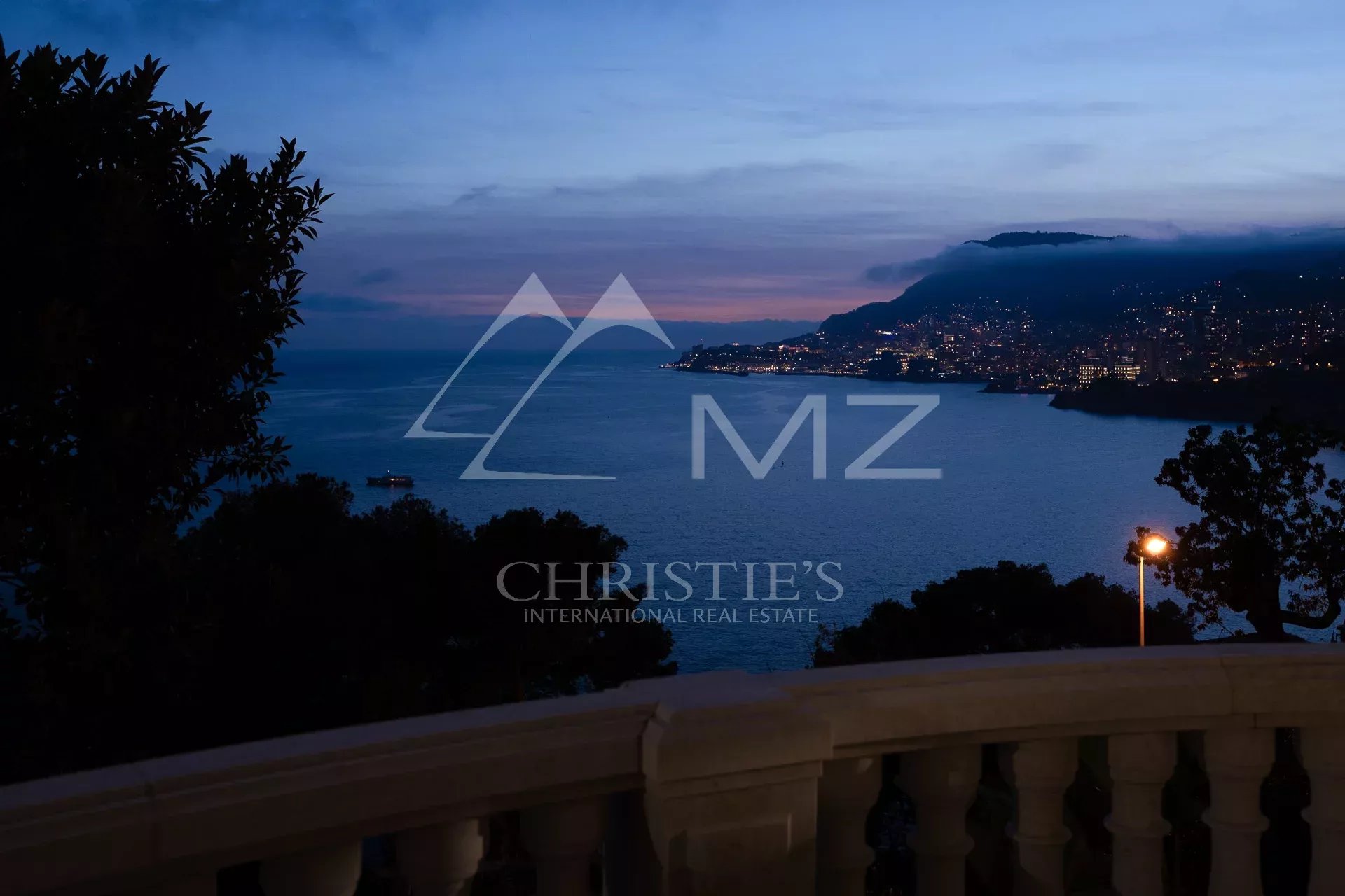 Villa luxueuse aux portes de Monaco