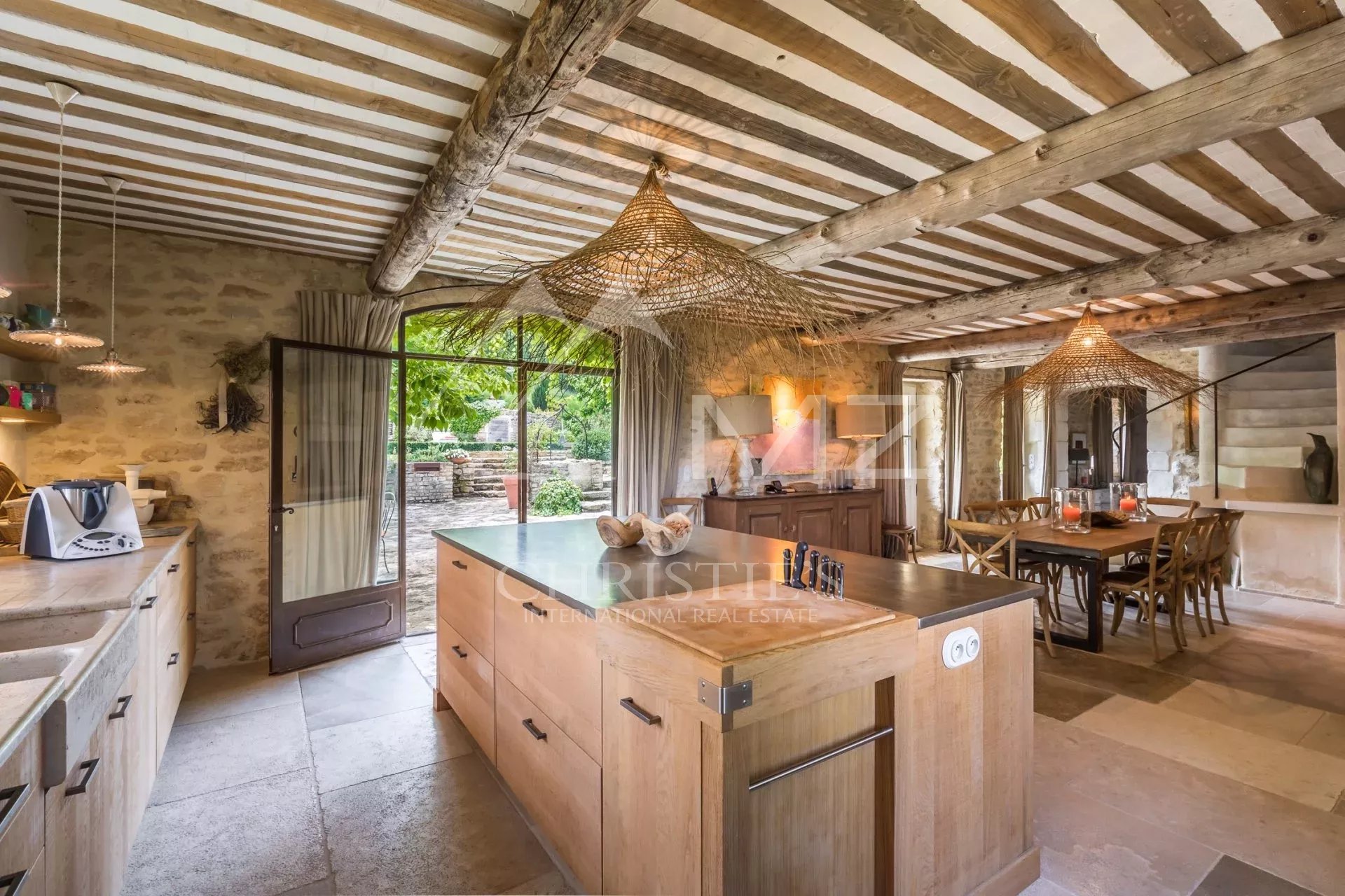 Luberon - Wonderful property