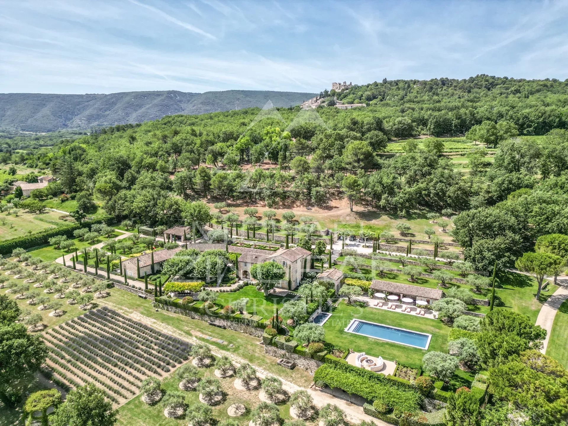 Propriété d'exception au coeur du Luberon