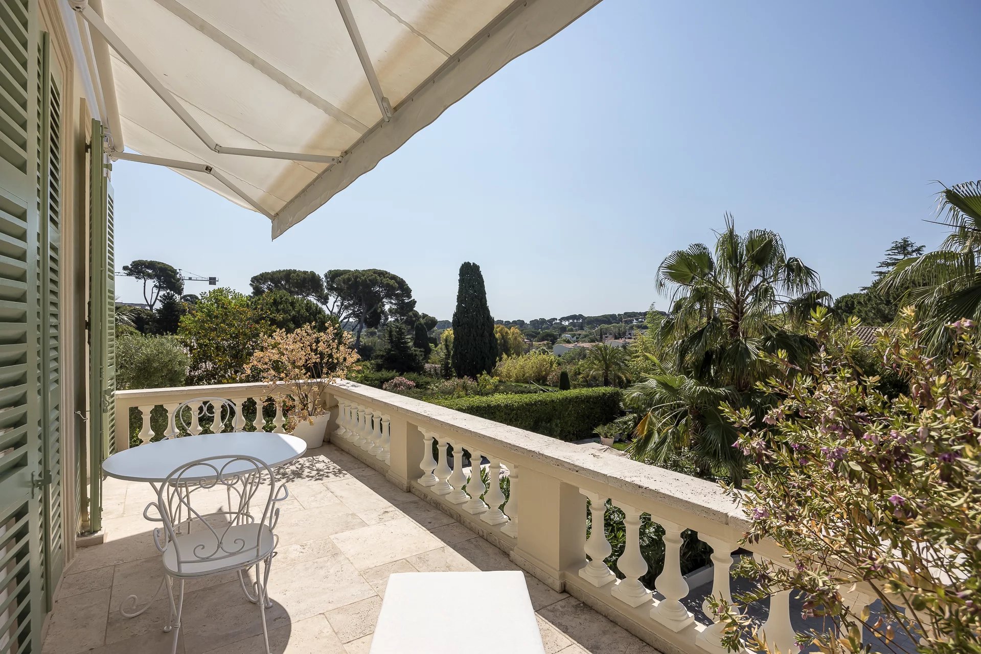 EXCLUSIVITE -Splendide Villa Bourgeoise au Calme sur