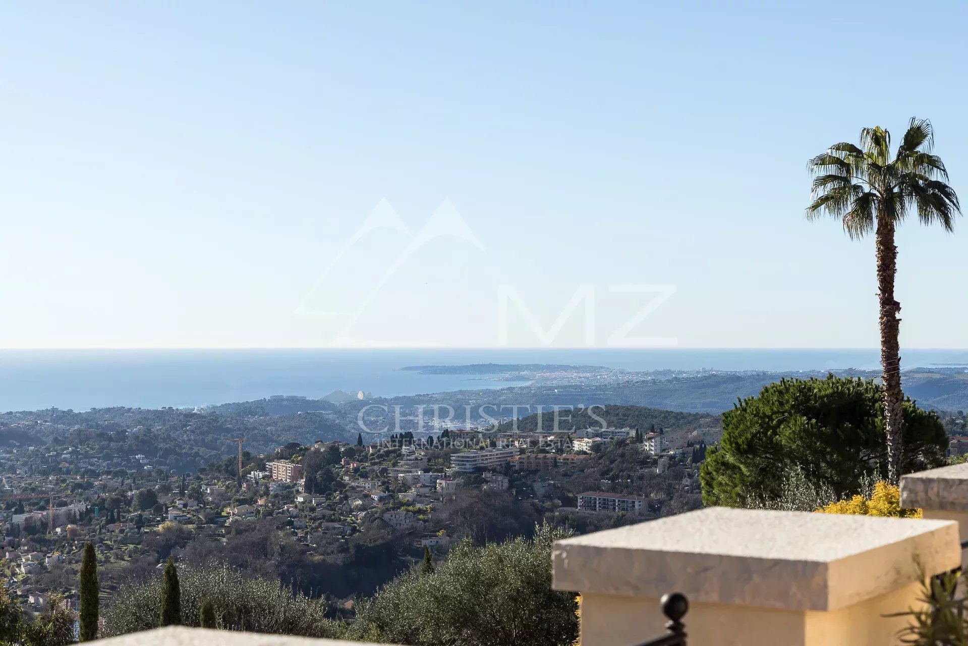 VENCE - CHARMING PROVENCAL BASTIDE WITH PANORAMIC VIEWS