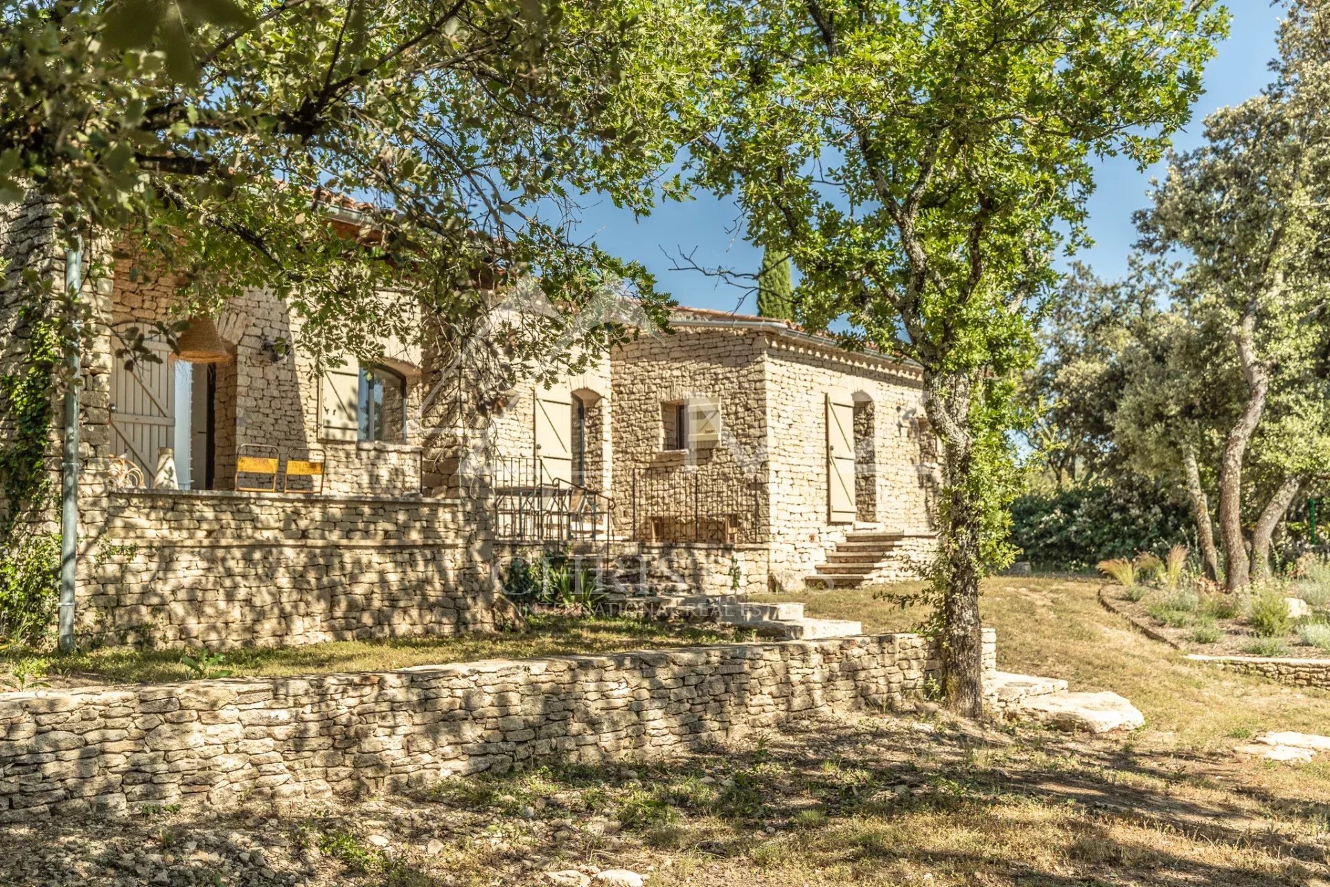 Gordes - Charmante maison proche du village