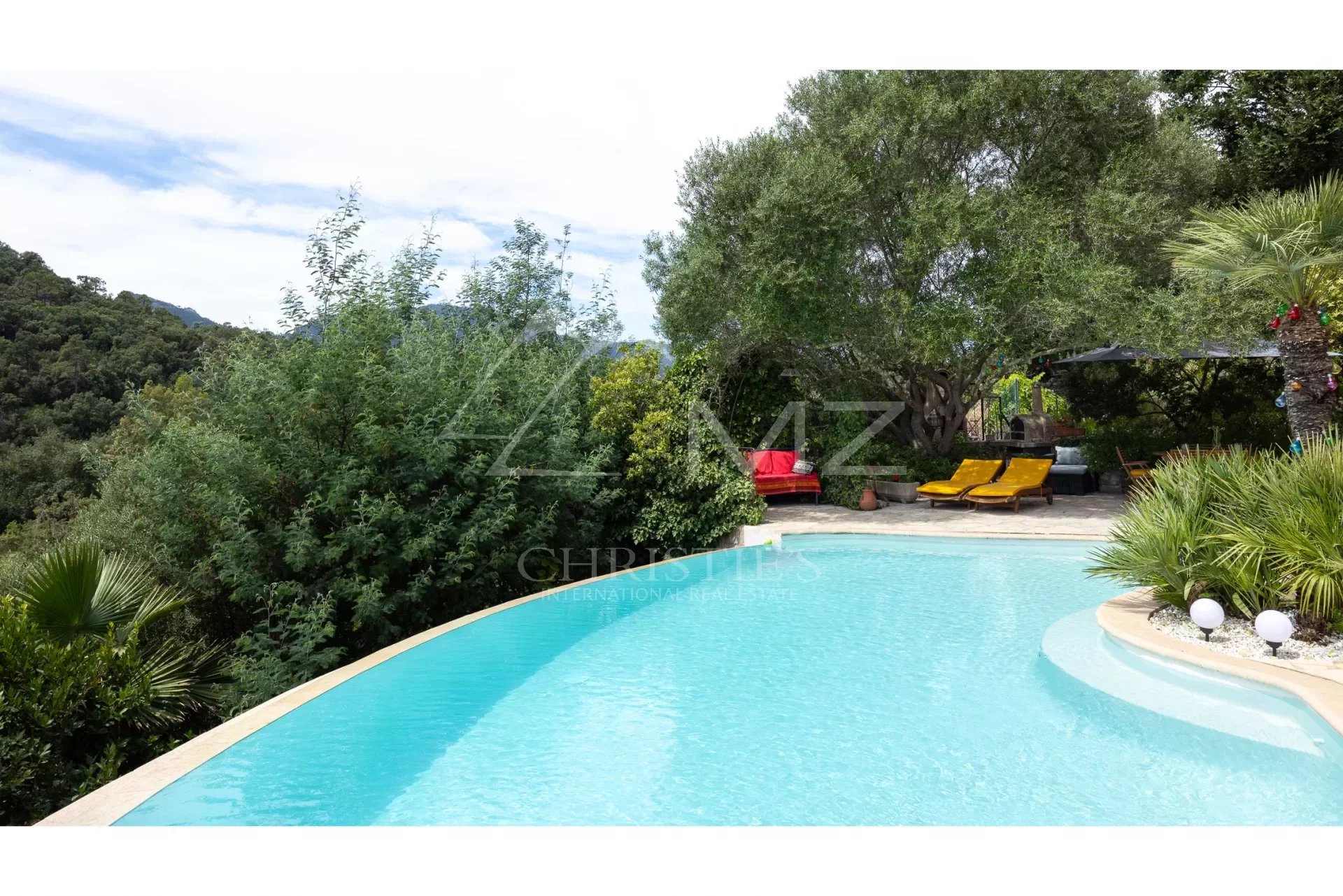 Mandelieu-La Napoule - Charming Provencal house in a sought-after location