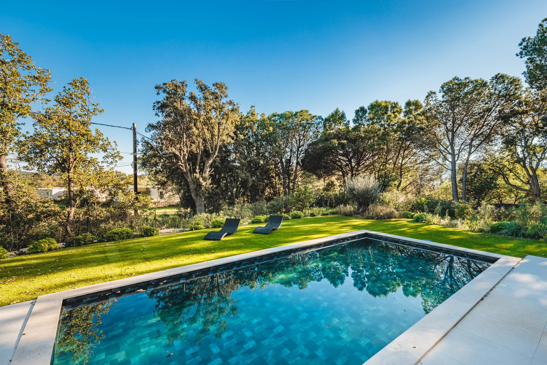 VILLA PROVENCALE AVEC PISCINE - PLAN DE LA TOUR