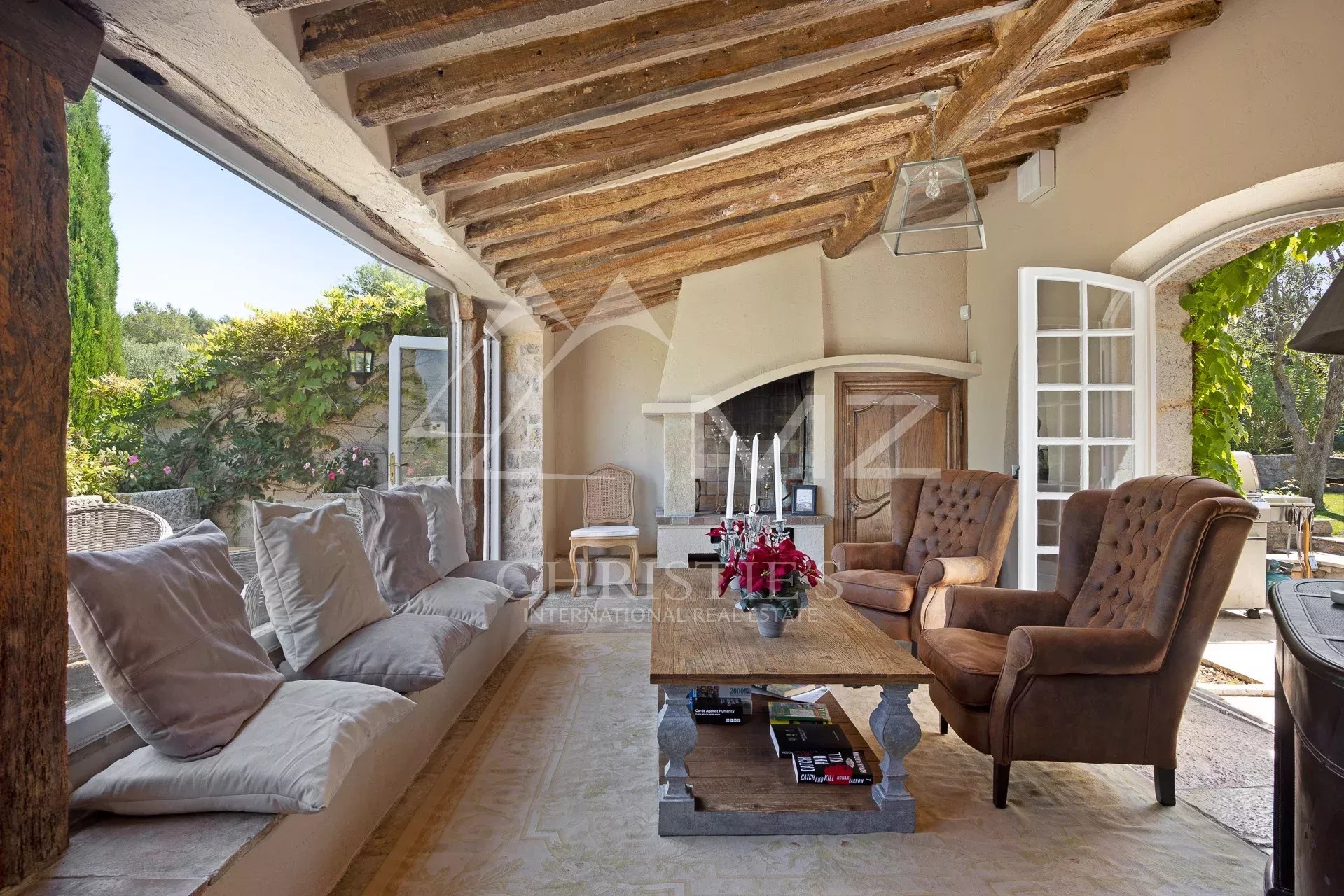 Mougins - 6 bedrooms sea view house