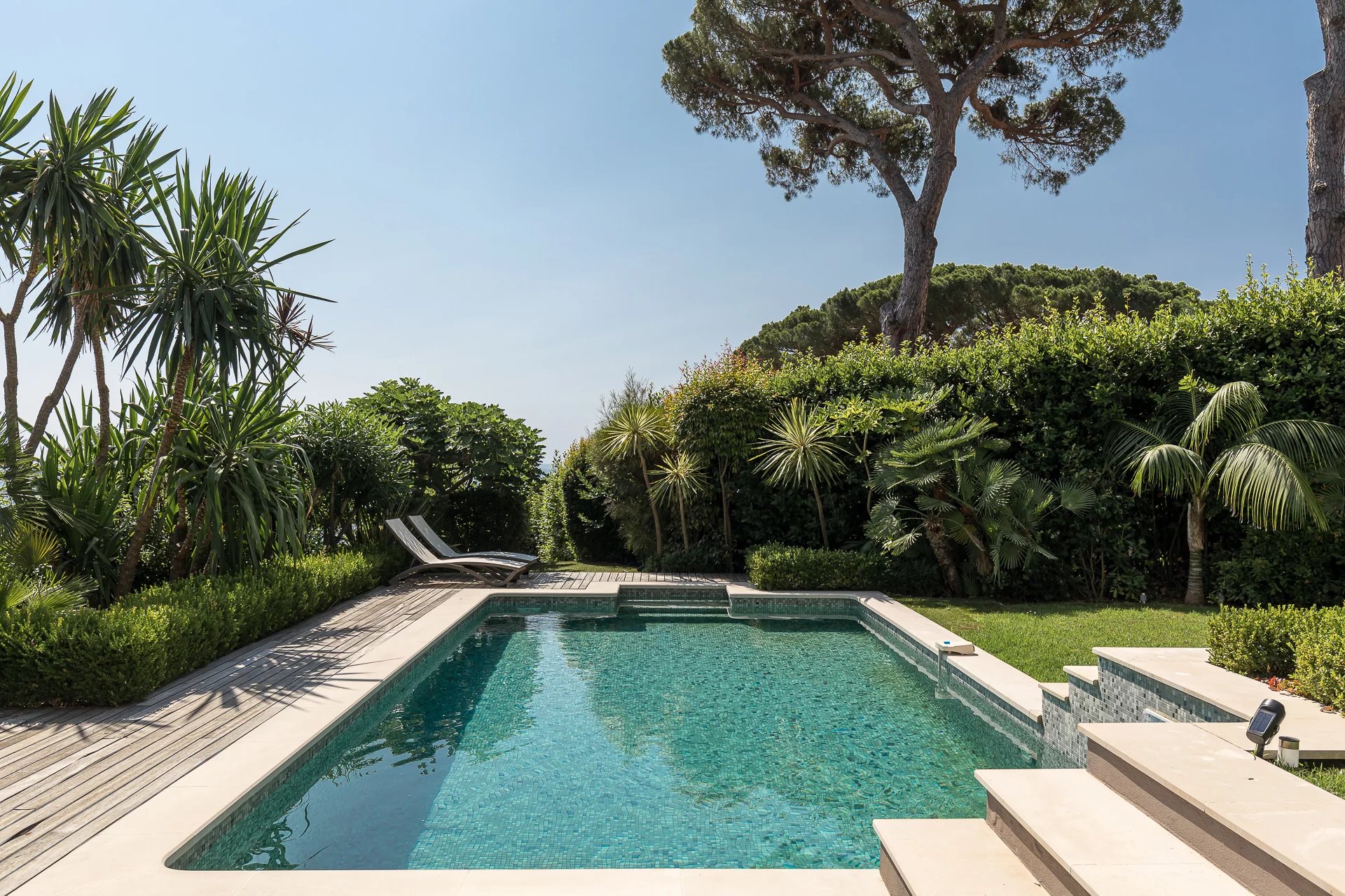 Cannes - superbe villa contemporaine 4 chambres