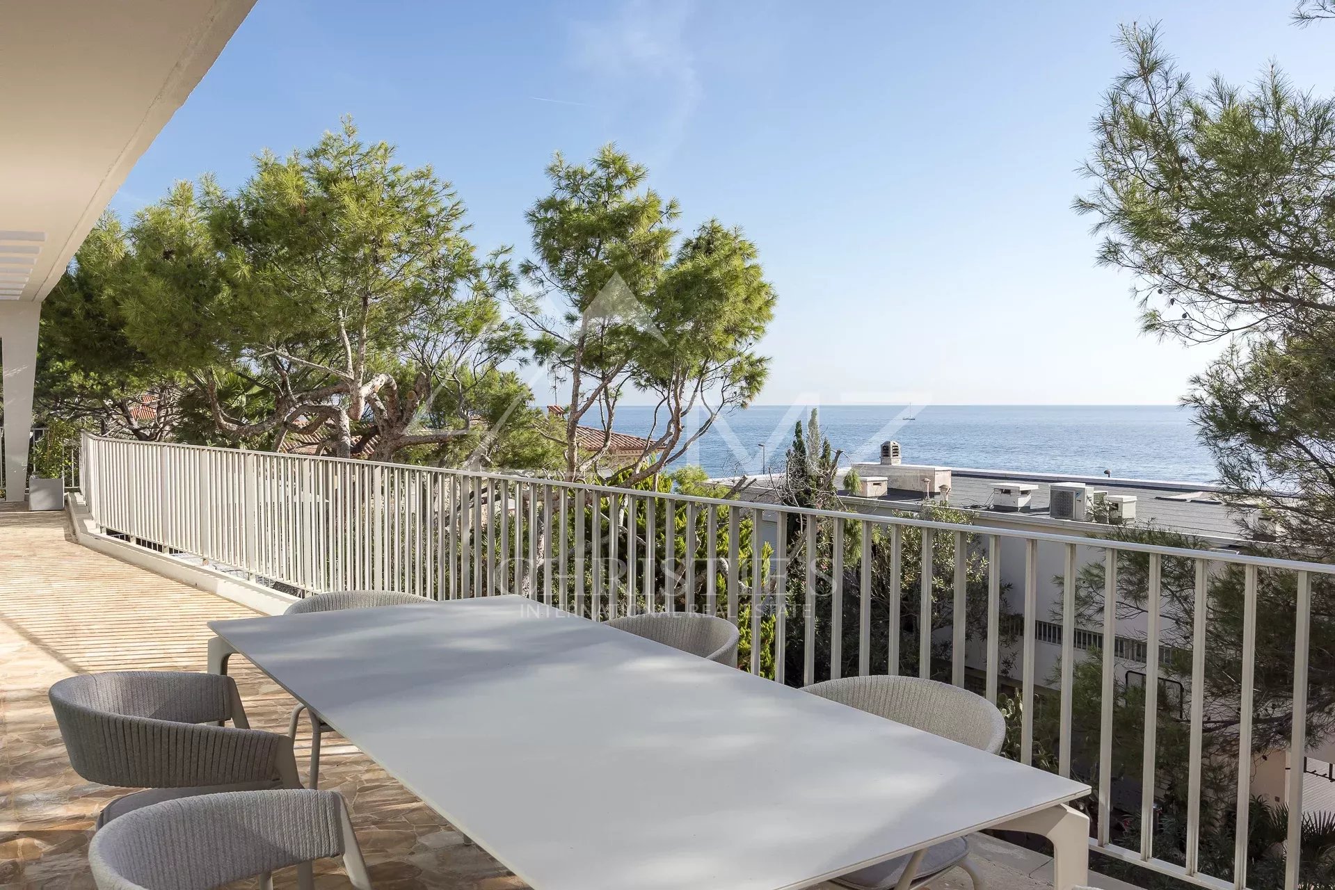 Cap d'Antibes - Villa mit 4 Schlafzimmern