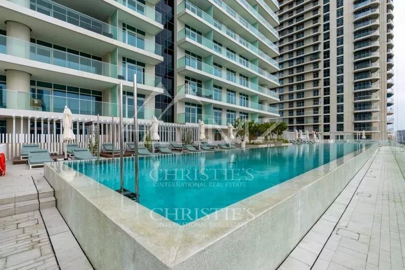 Brand new | Luxurious 2 Bed |2 Bath |Low Floor Apt