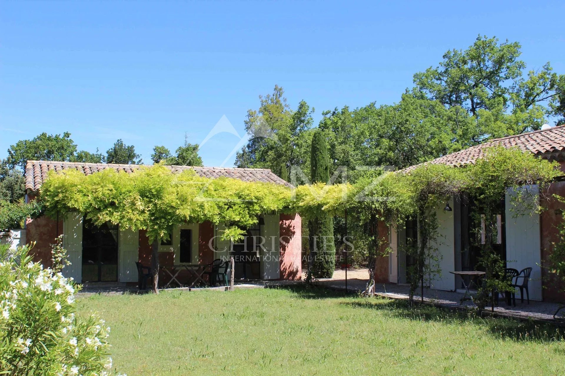 Proche Gordes - Charmantes Ferienhaus