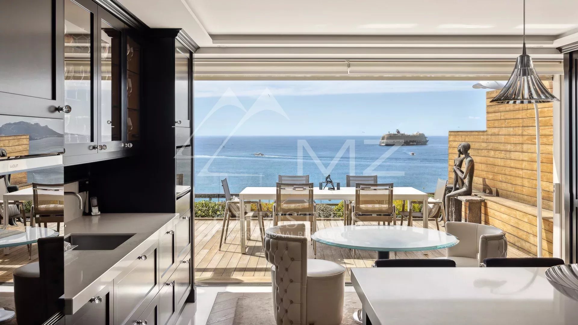 Cannes-Croisette - Exceptionnel Penthouse en duplex - Vue mer panoramique