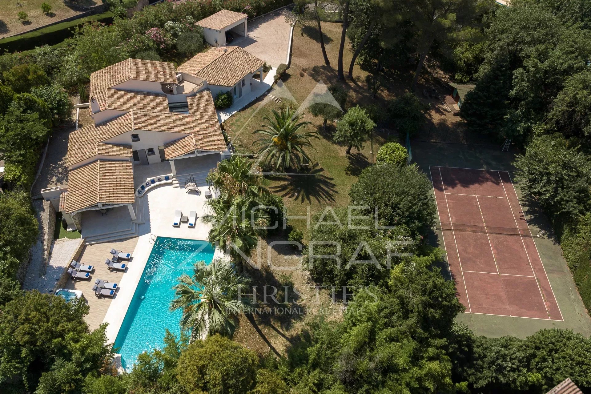 Mougins - Renovierte Villa mit Blick auf das alte Dorf von Mougins - 4 Schlafzimmer