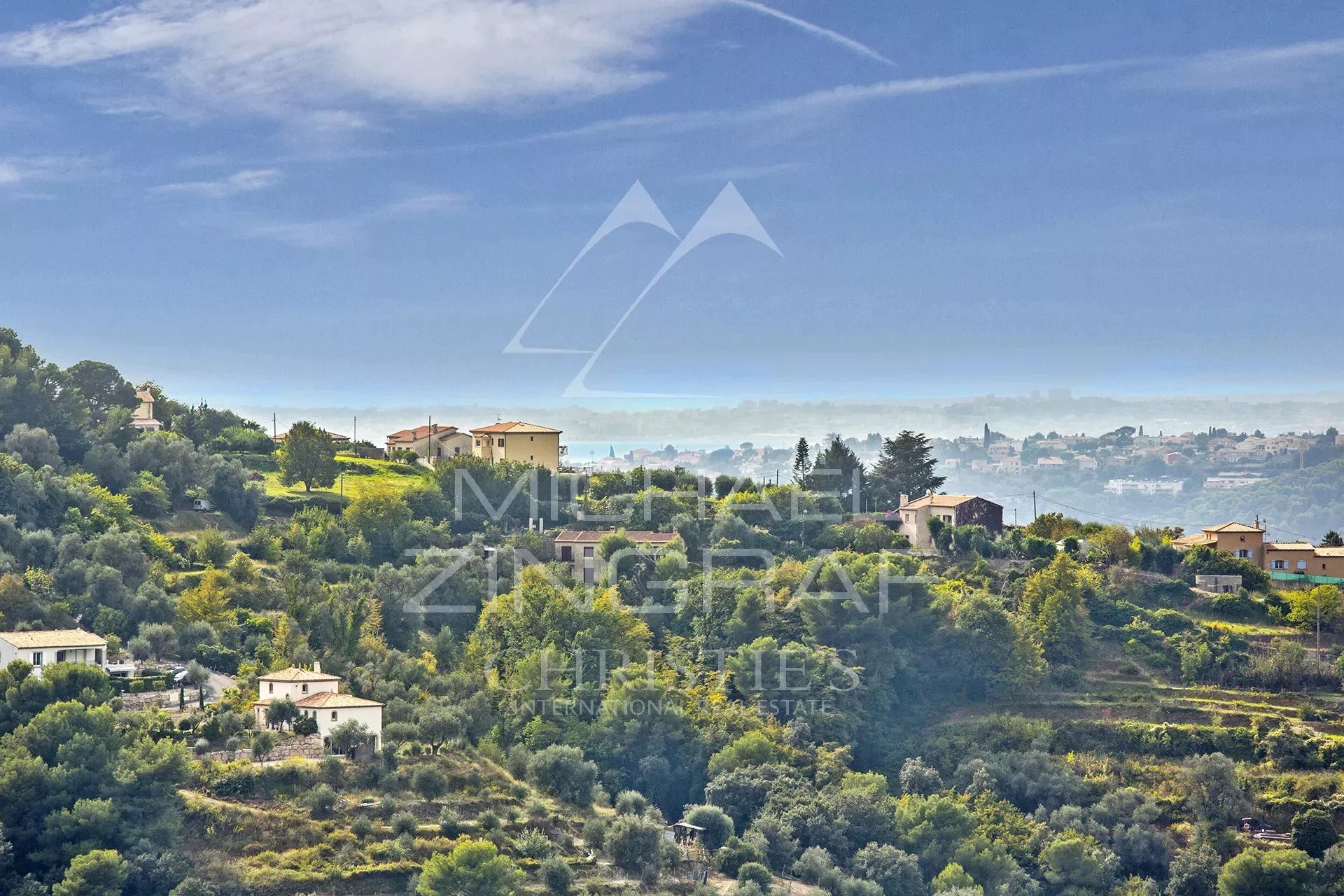 Beautiful villa in the hills above Nice