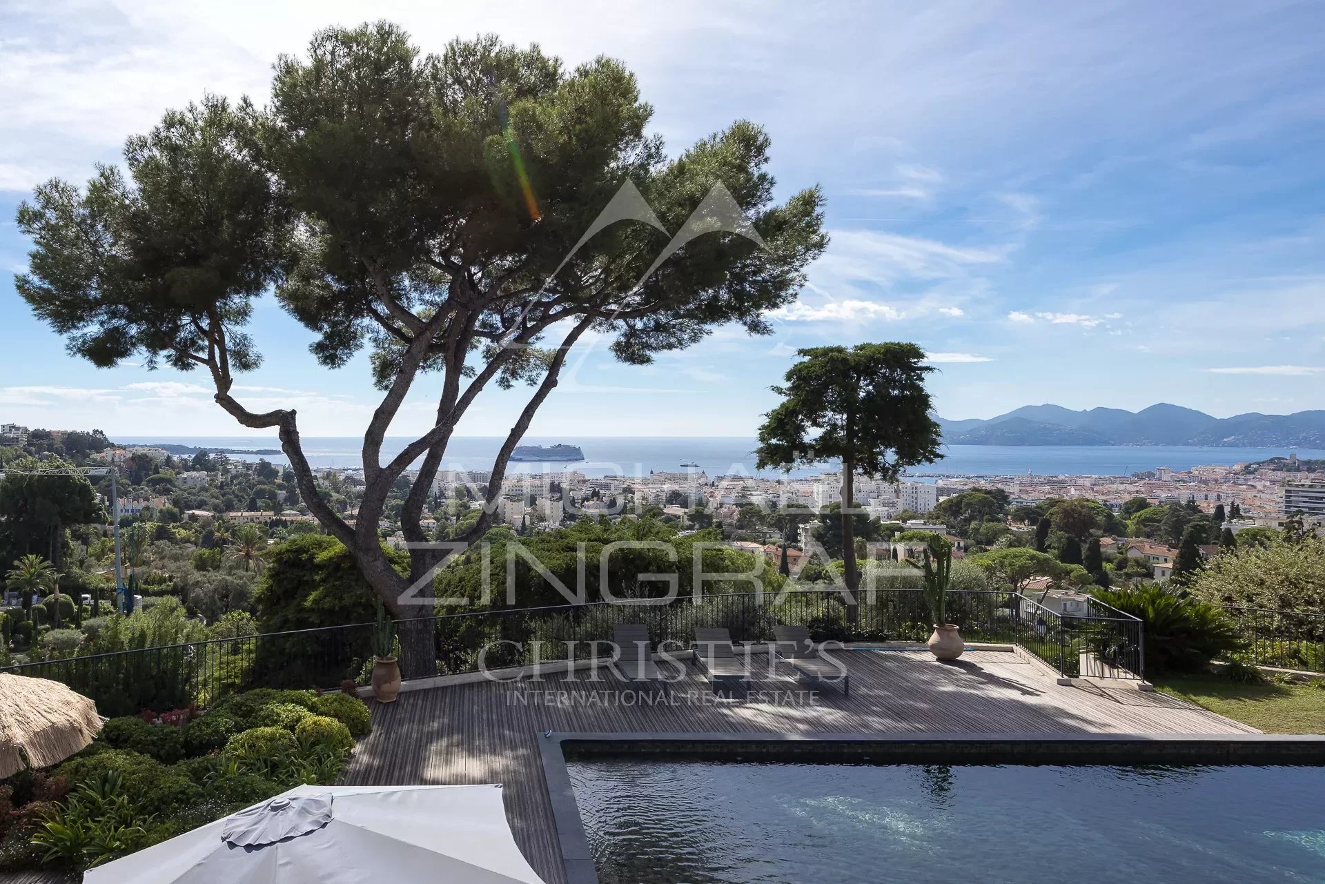 Cannes Californie - Closed estate - Panoramic sea view