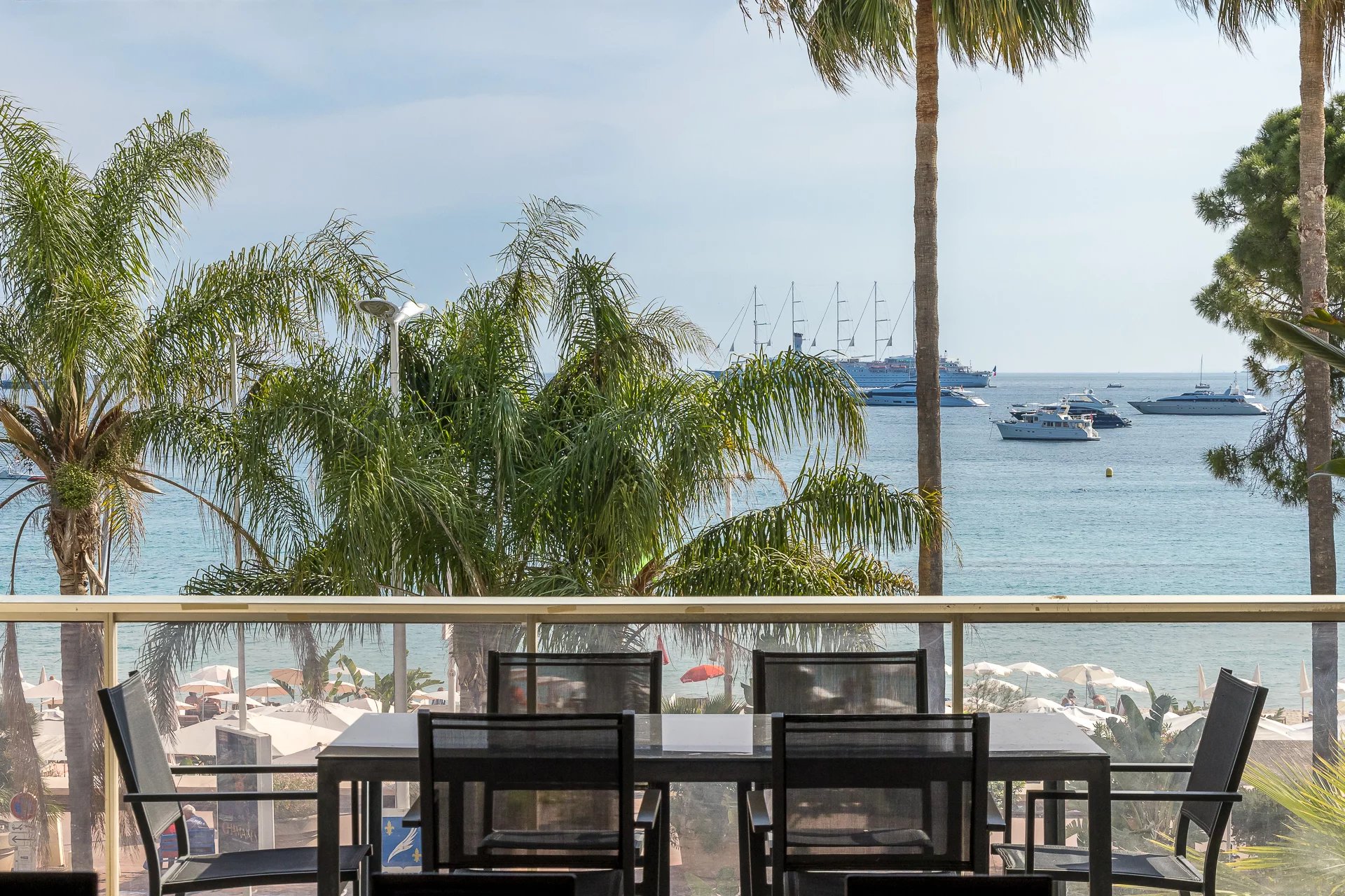 Cannes - Croisette - Appartement vue mer panoramique