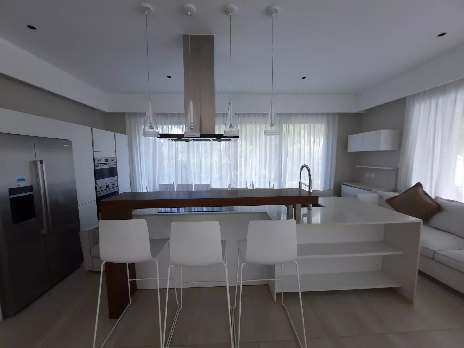 4 bedrooms duplex - Anahita