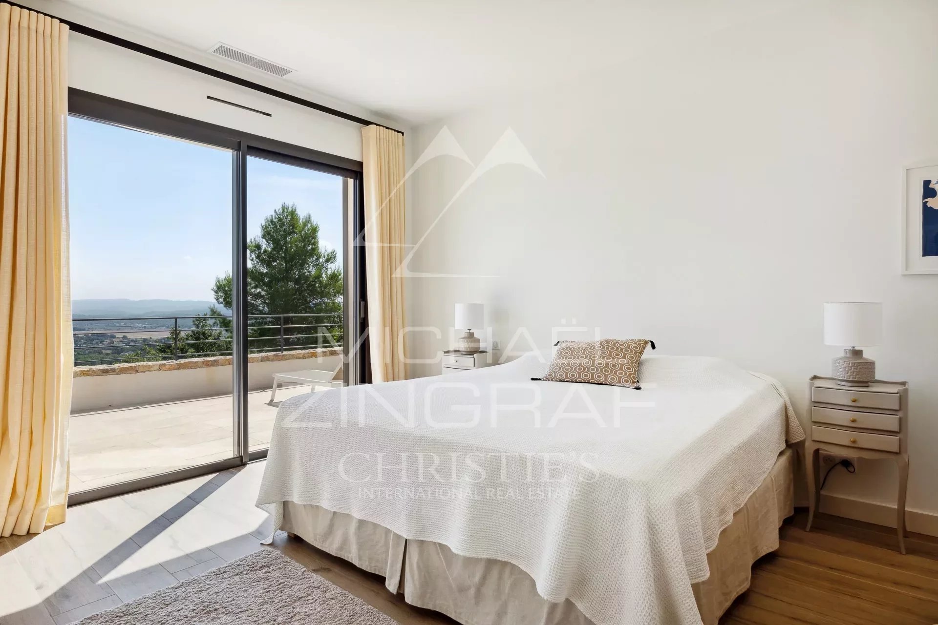 Fayence - Contemporary villa with panoramic view - Sleeps 12