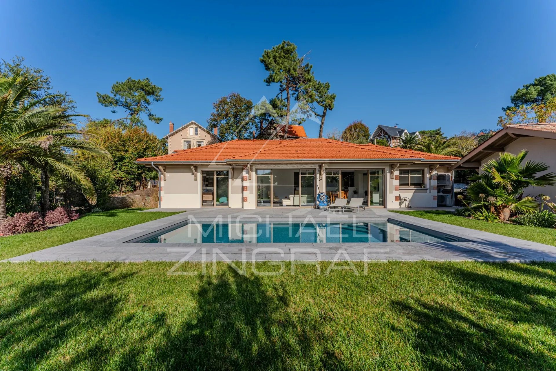 ARCACHON - Ville d'Hiver - Villa avec piscine