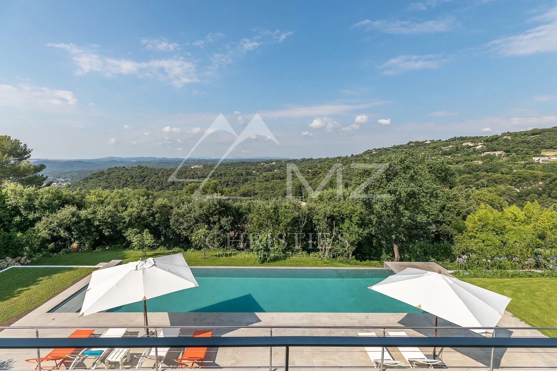 Saint-Paul de Vence - Sumptuous contemporary property