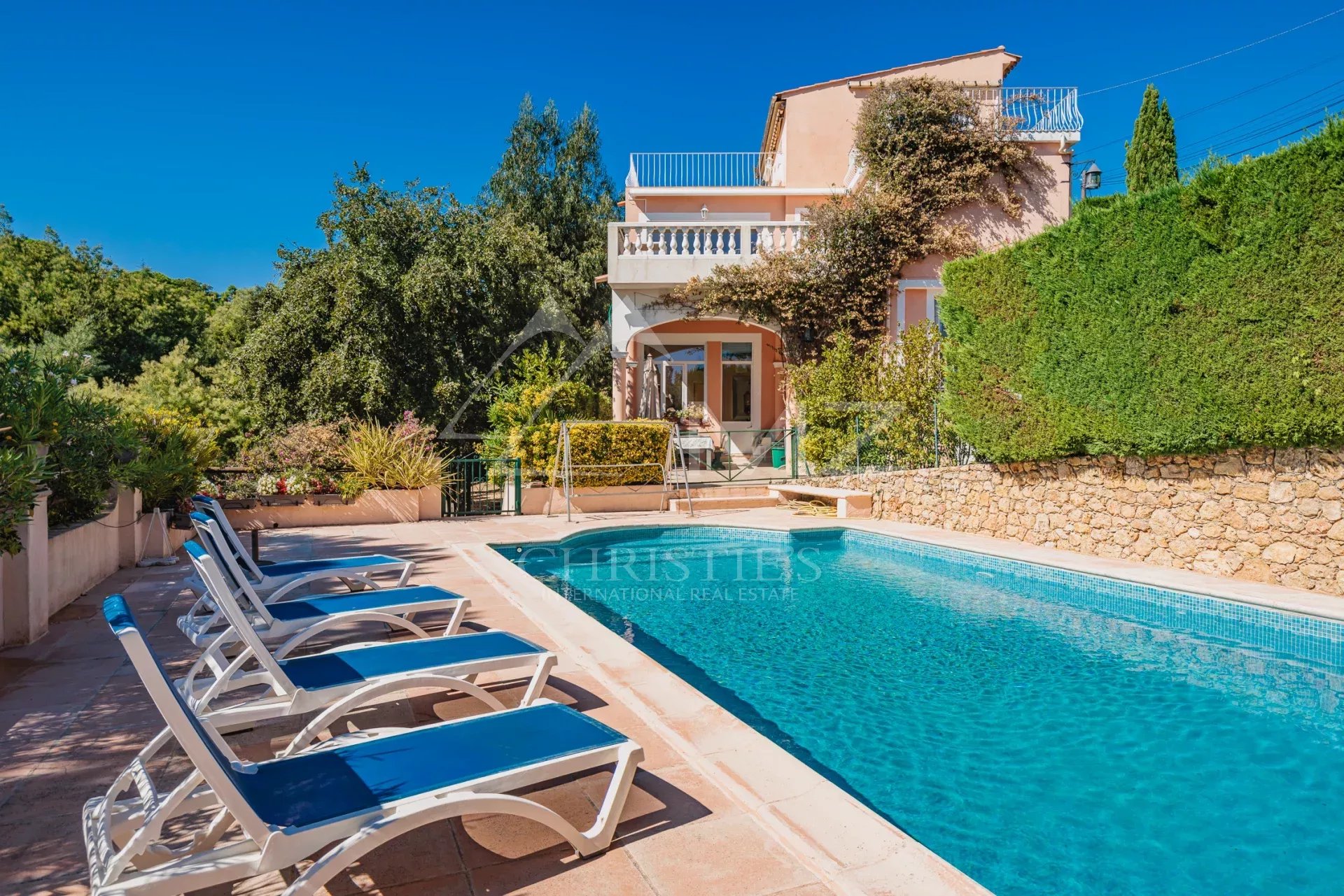 A SAISIR- Great potential - Provencal property with sea view - Grimaud