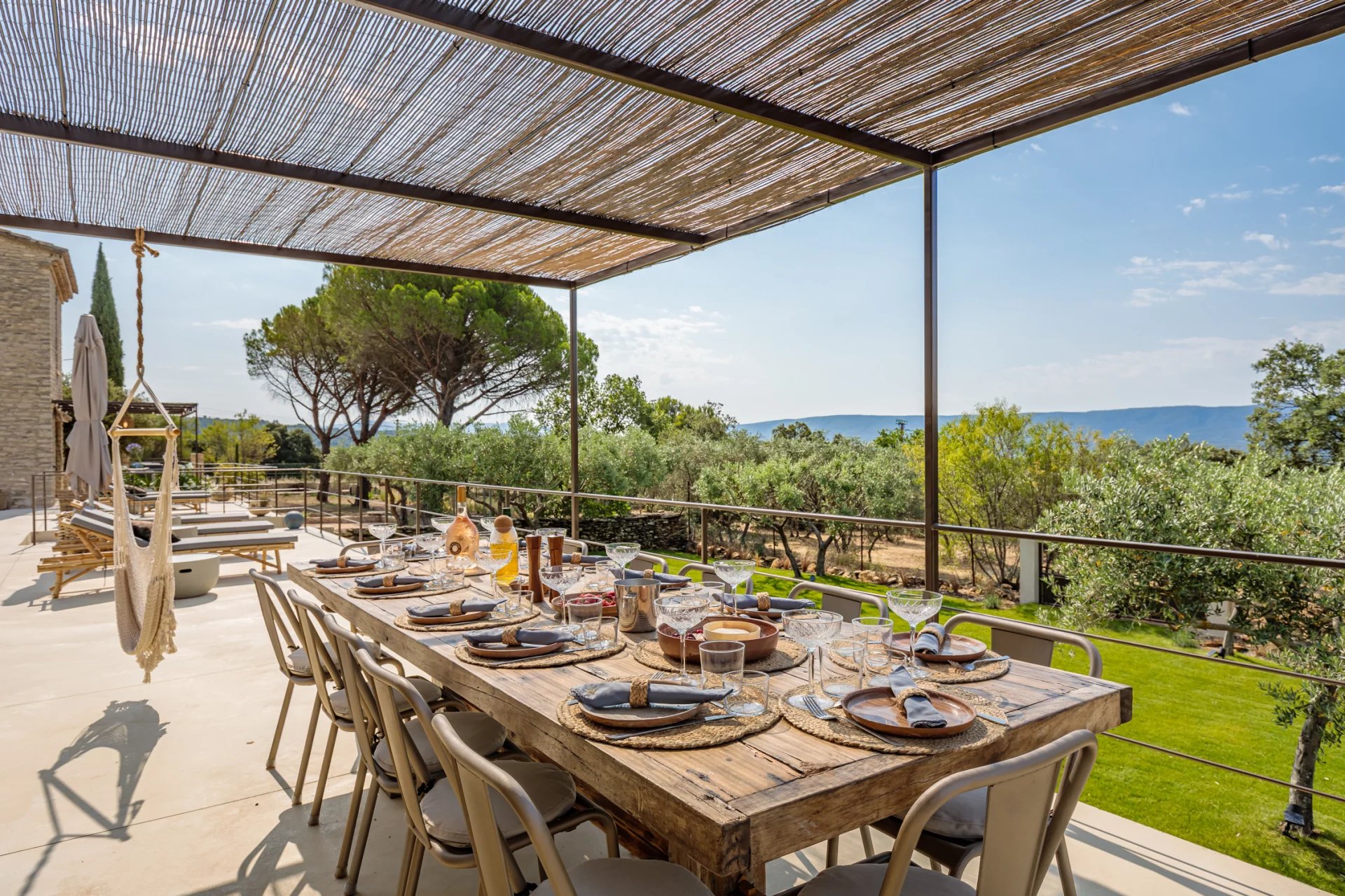 Gordes - Propriété raffinée avec vue panoramique