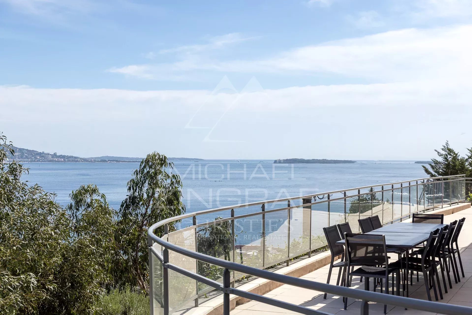 Nahe Cannes - Théoule-Sur-Mer - Elegantes Familienhaus mit Meerblick