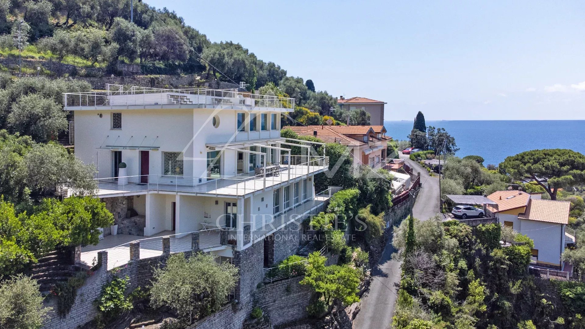 Elegant modern villa with large windows and sea view over the Gulf of Poets in Fiascherino, Lerici