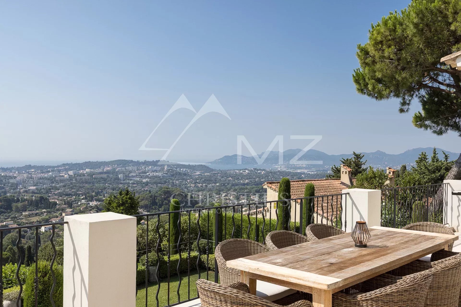 Mougins village - Prächtiges Anwesen mit Meerblick