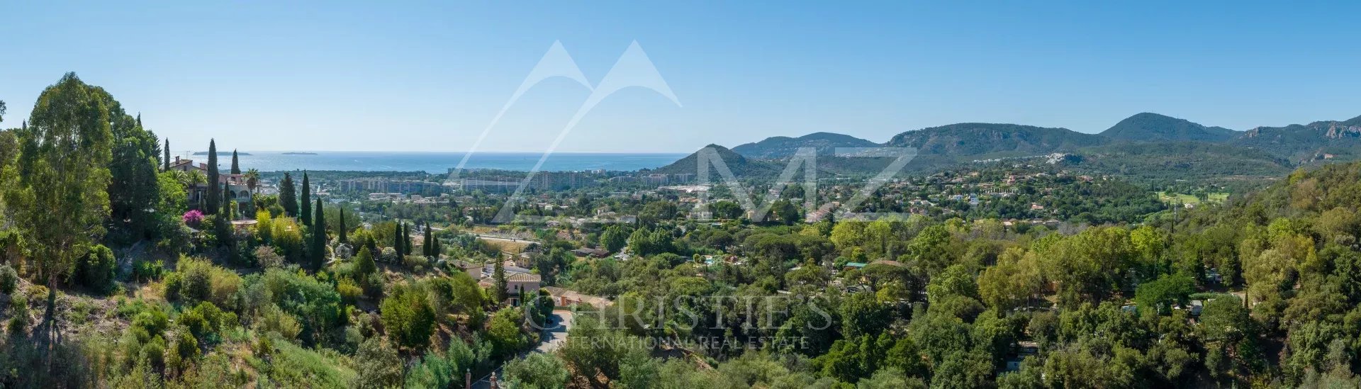 Villa/Appartement avec piscine et vue mer