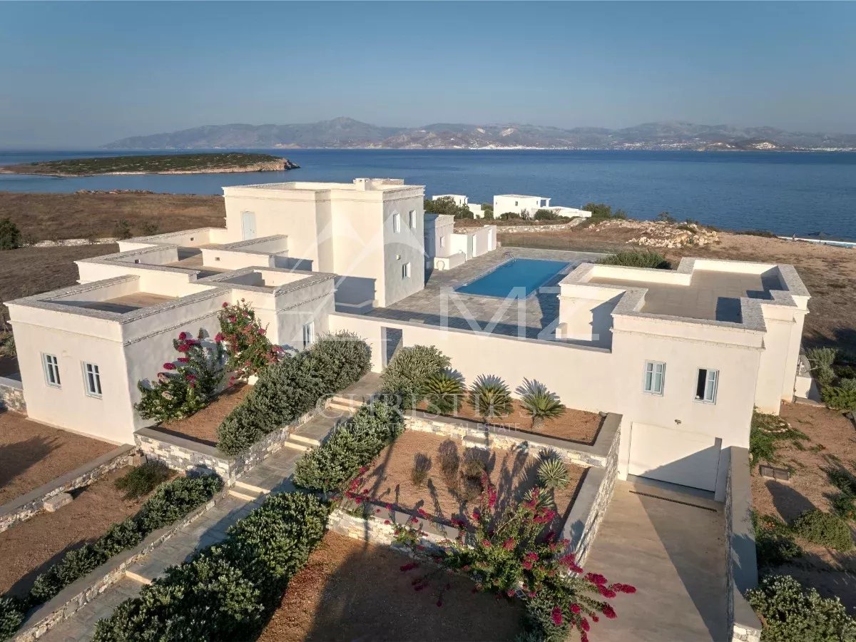 Magnifique villa bord de mer à Filizi avec vue panoramique