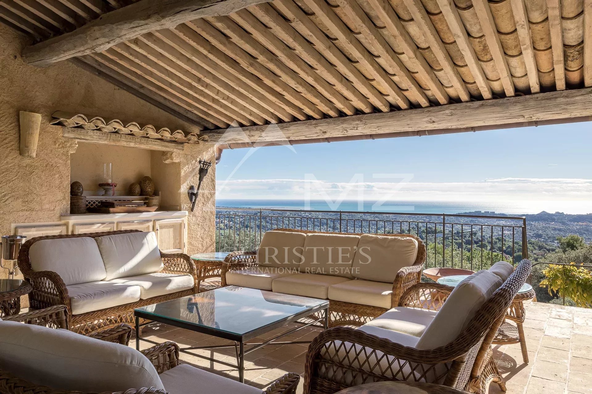 Saint-Paul-de-Vence - Exceptional property in a private domain