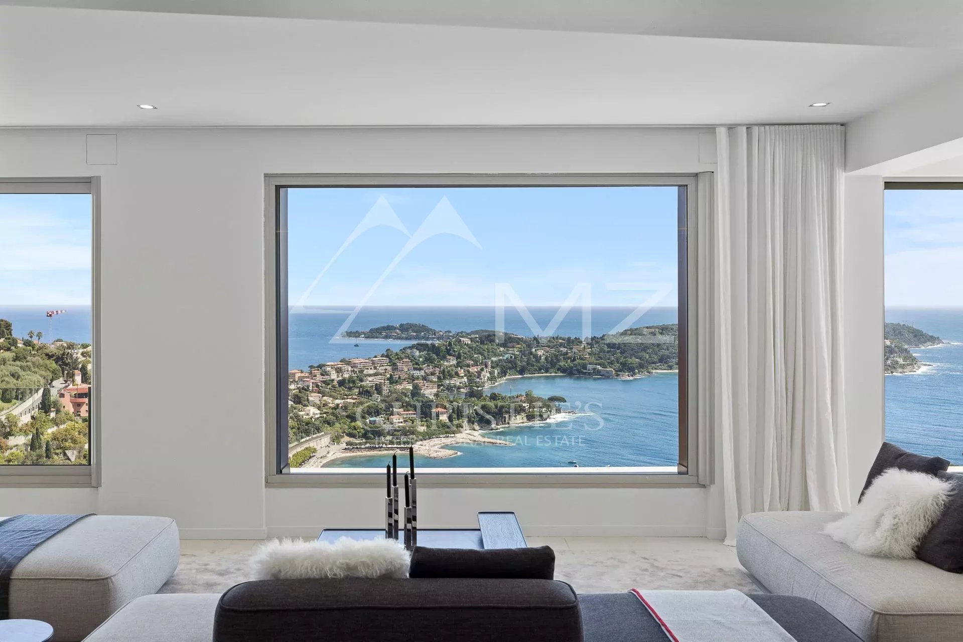 Villefranche sur Mer - Villa contemporaine luxueuse avec vue mer sur la baie