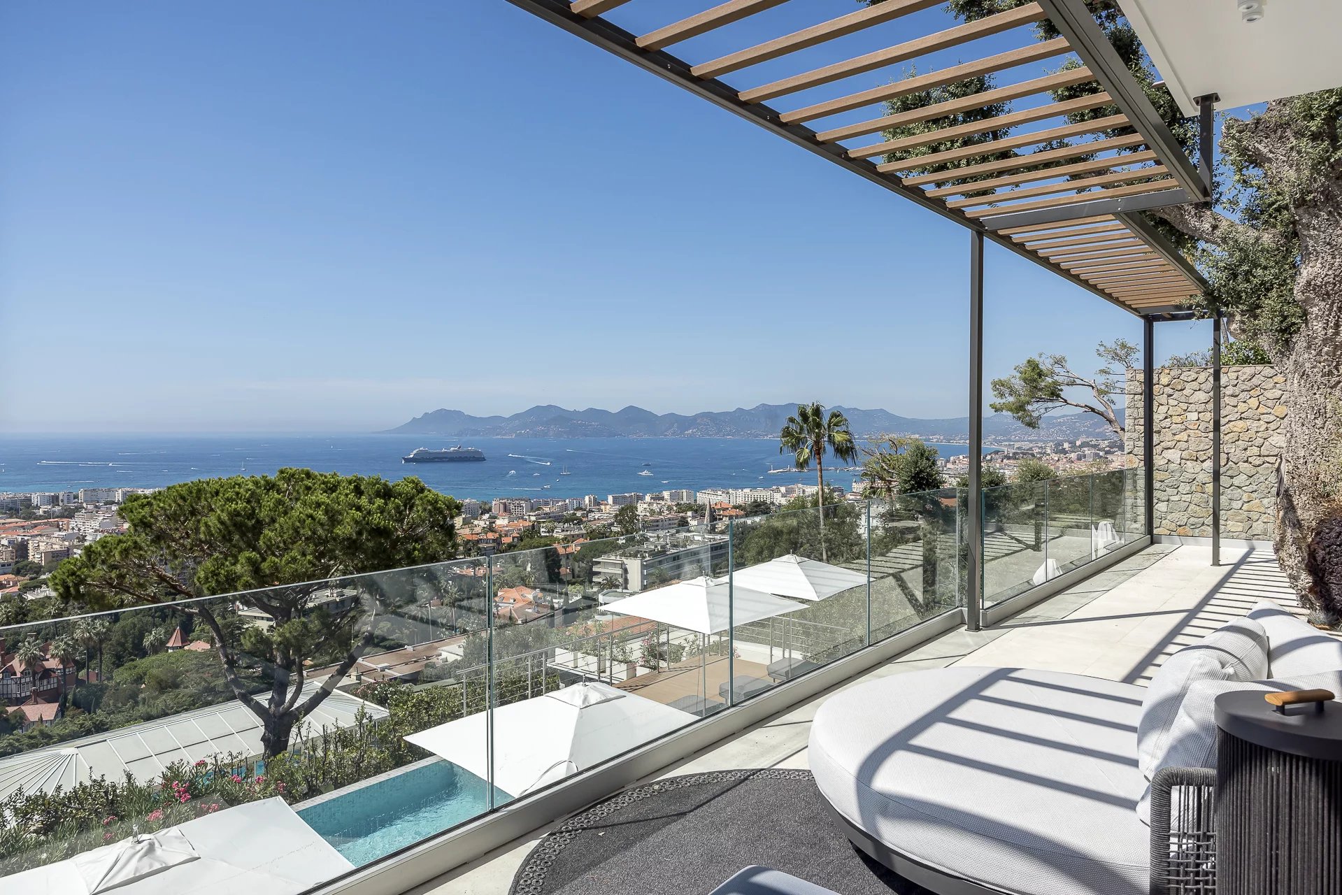 Cannes - Superbe villa vue mer panoramique