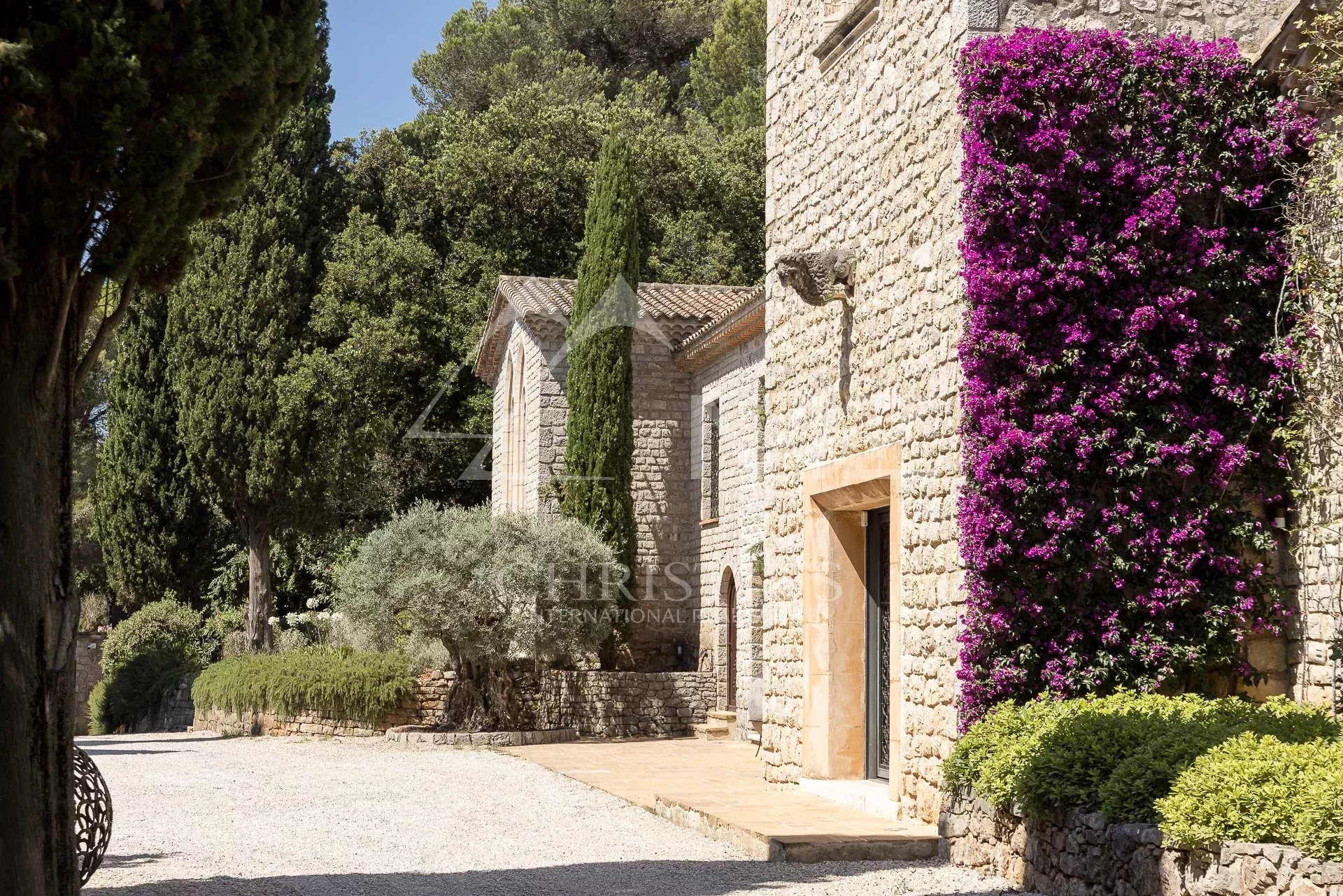 Proche Cannes - Villa dans parc 6 chambres