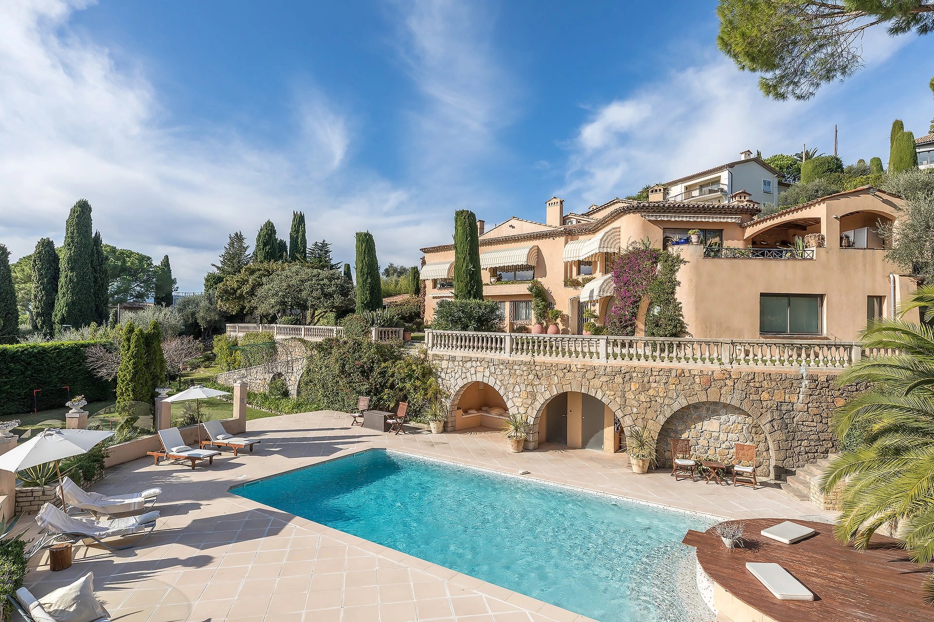 Maison de Maître à proximité du vieux village de Mougins