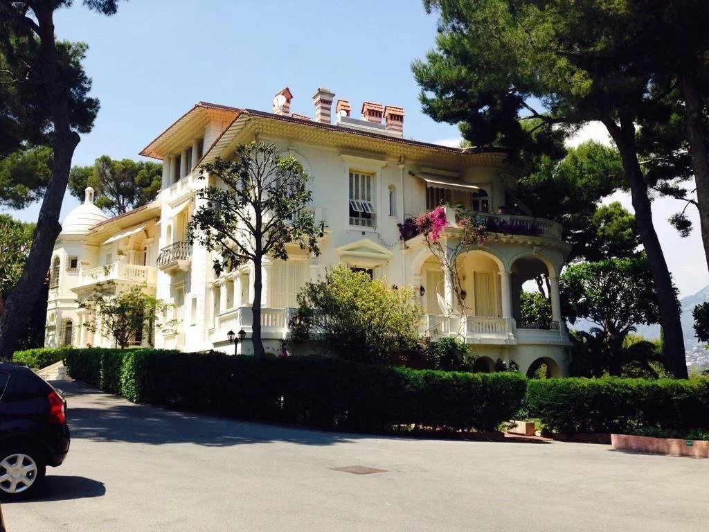 Appartement dans résidence avec piscine