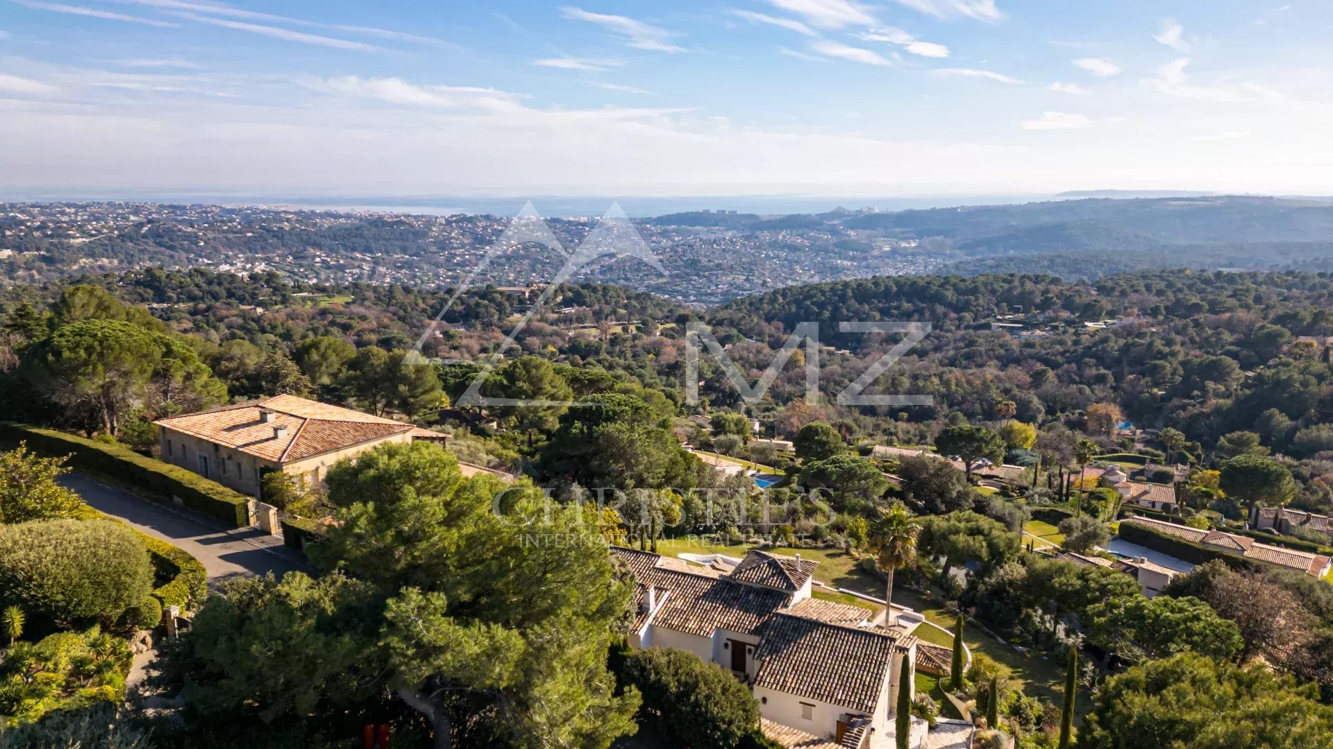 Saint-Paul-de-Vence - Prestigieux domaine fermé