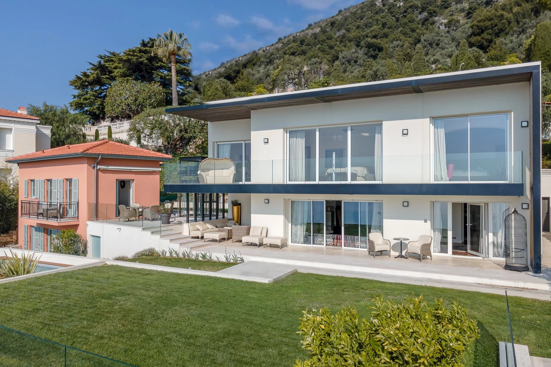 Magnificent villa in Beaulieu sur mer,