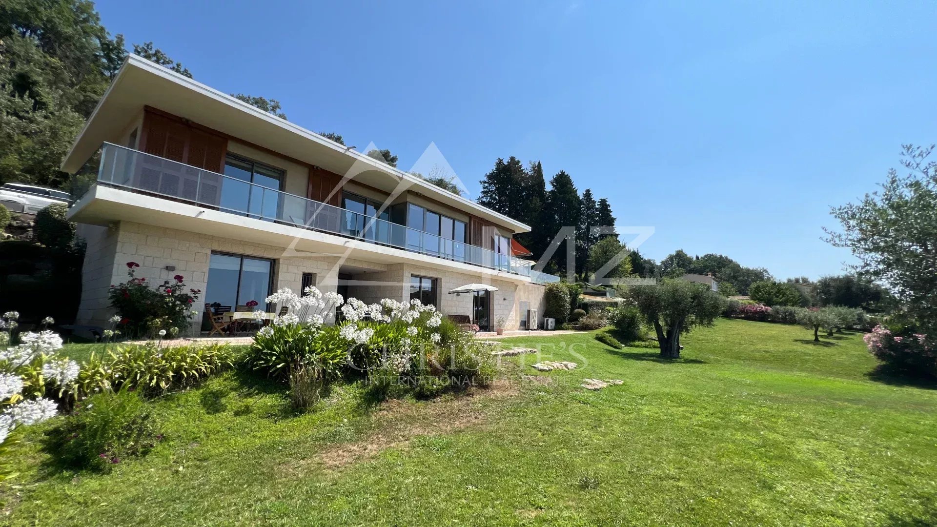 Proche Saint-Paul-de-Vence - Superbe propriété vue panoramique