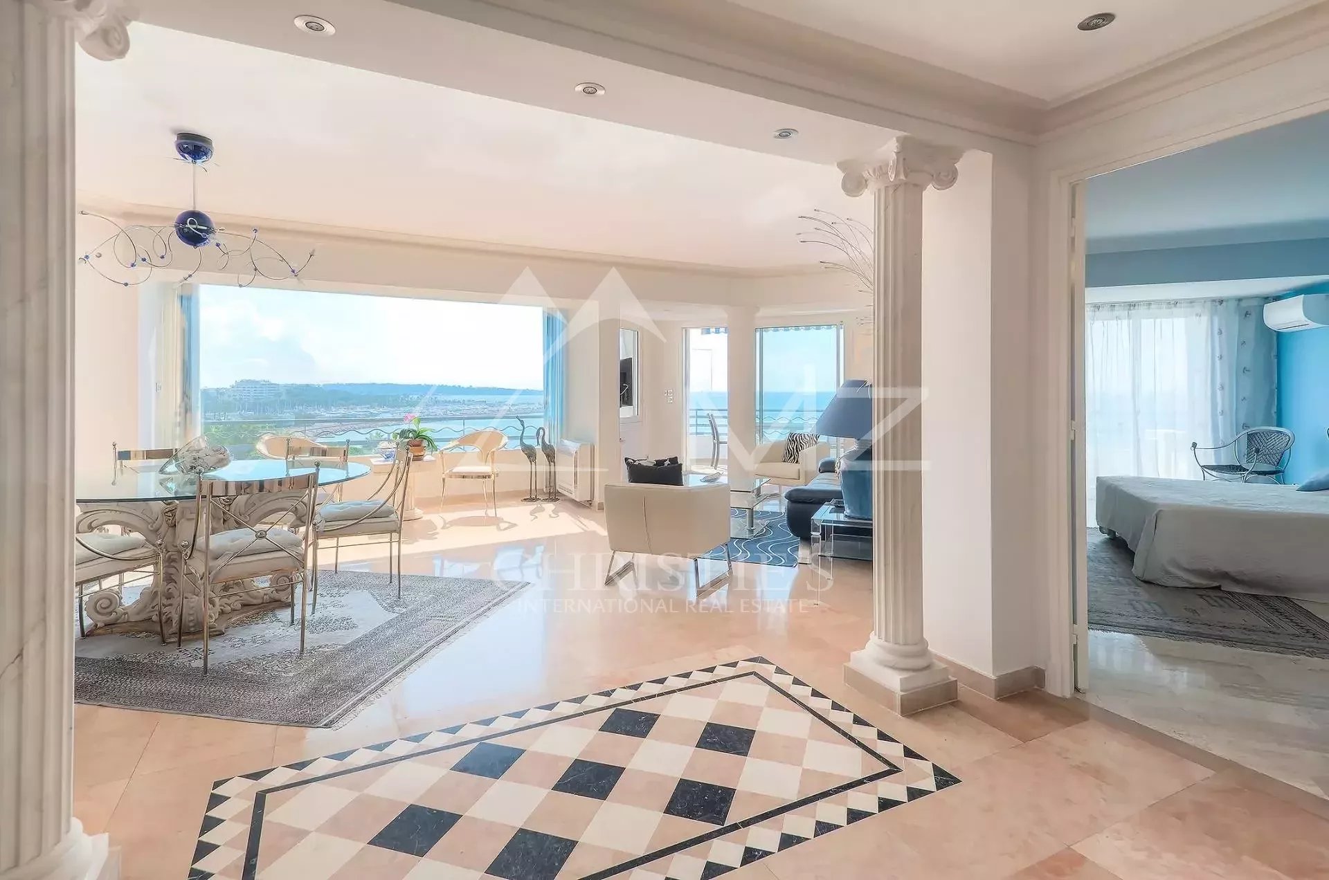 Cannes - Croisette - Magnifique appartement